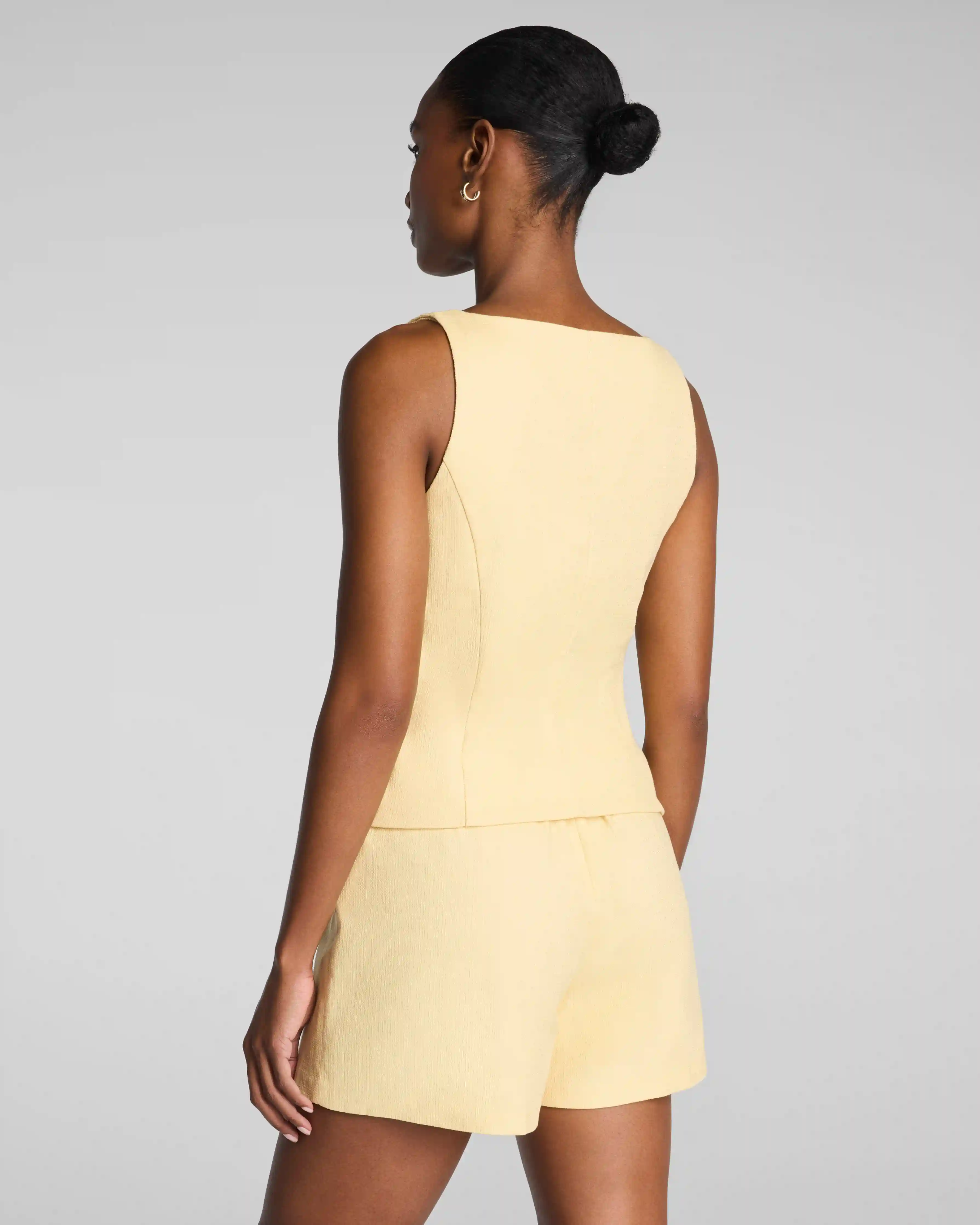 Alternative view of SPANX® EasyBreezy Cotton Linen Button-Down Vest | Sunbeam