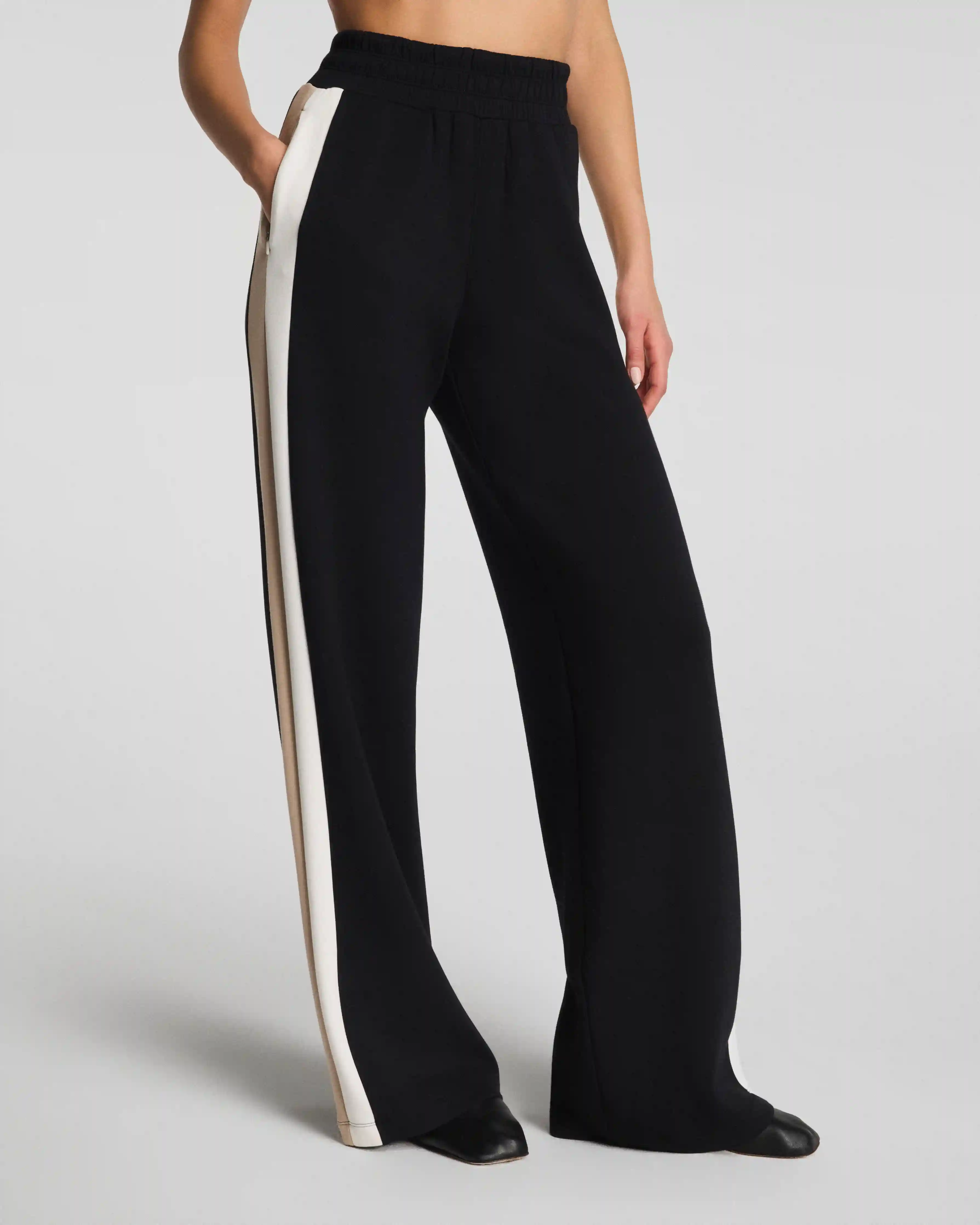 Alternative view of SPANX AirEssentials® Colorblock Track Pant | Very Black Stripe