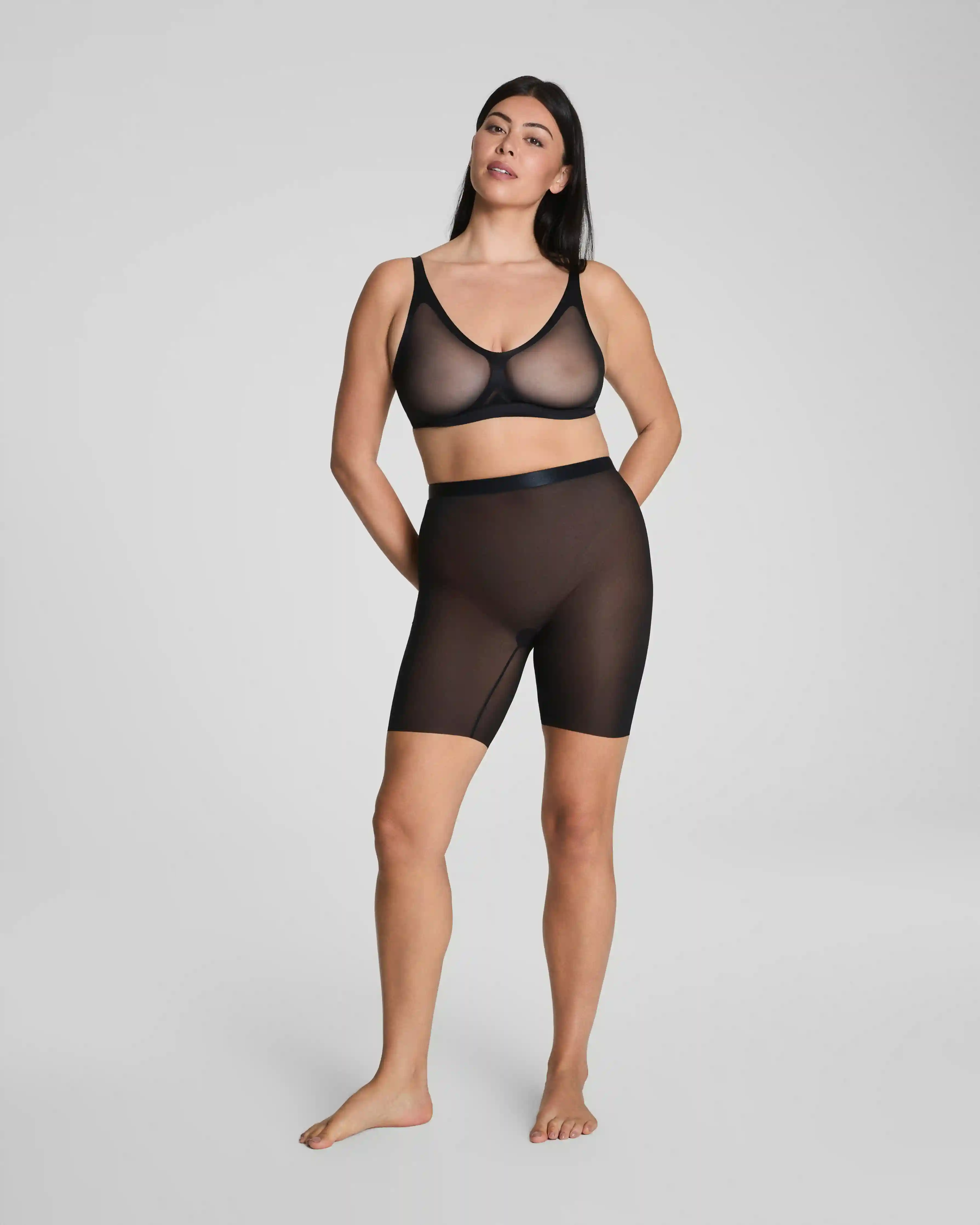 SPANXsupersmooth®  SheerSense Mid-Thigh Short | Very Black
