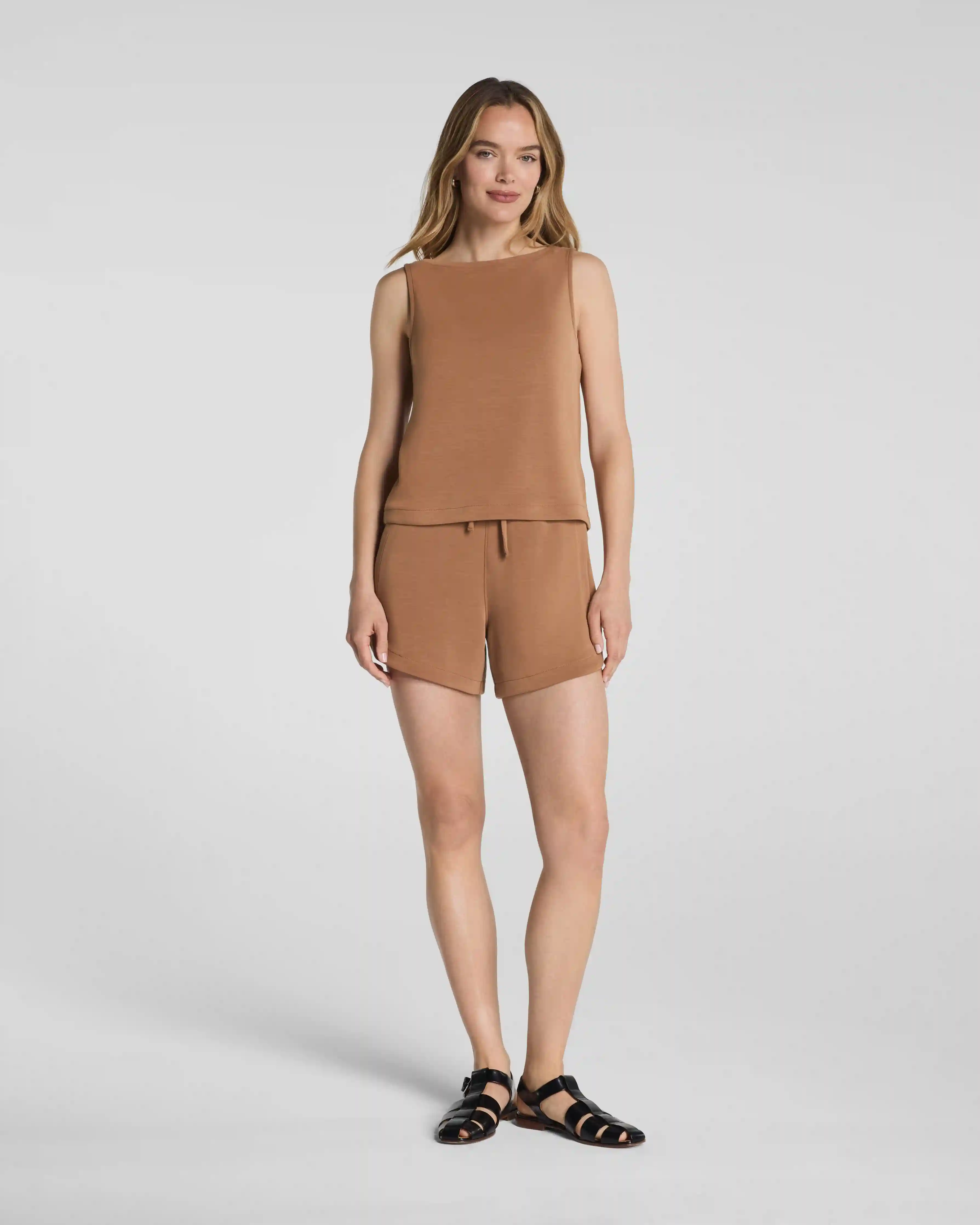 SPANX AirEssentials® Sandwashed Short, 5" | Maplewood