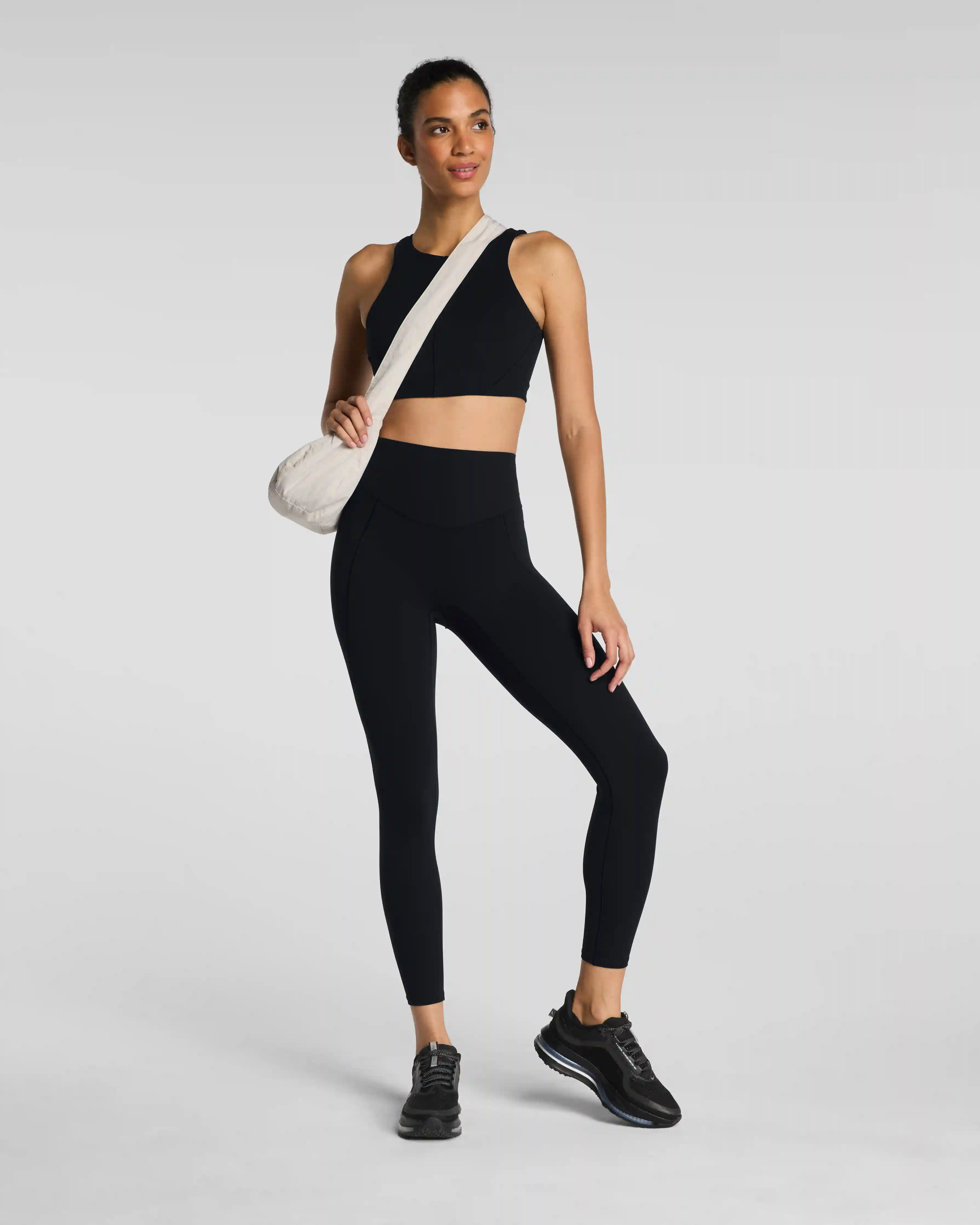 SPANXshape®  PowerPlay 7/8 Leggings | Very Black