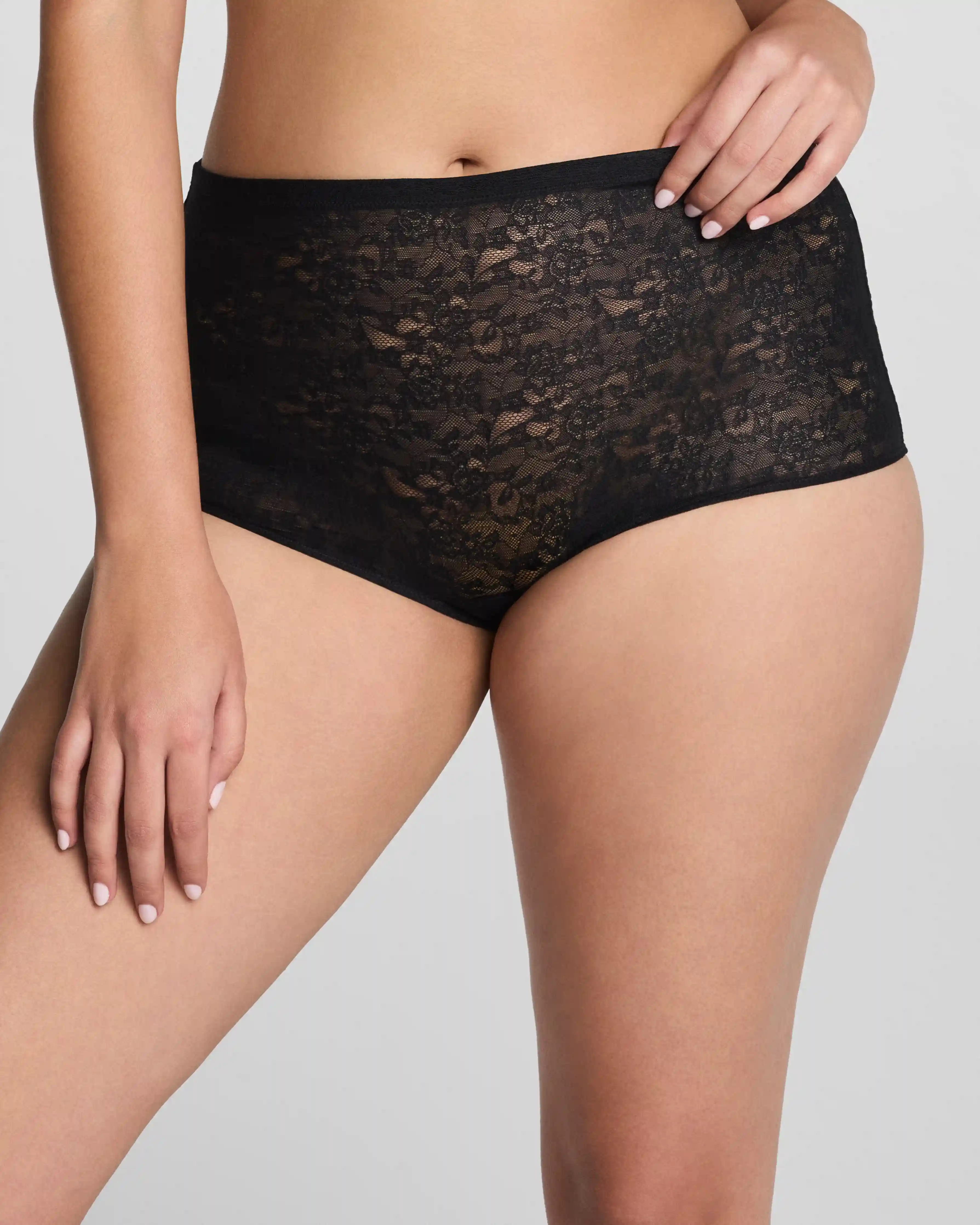 SPANXsupersmooth®  Day to Date Night Lace Boyshort | Very Black