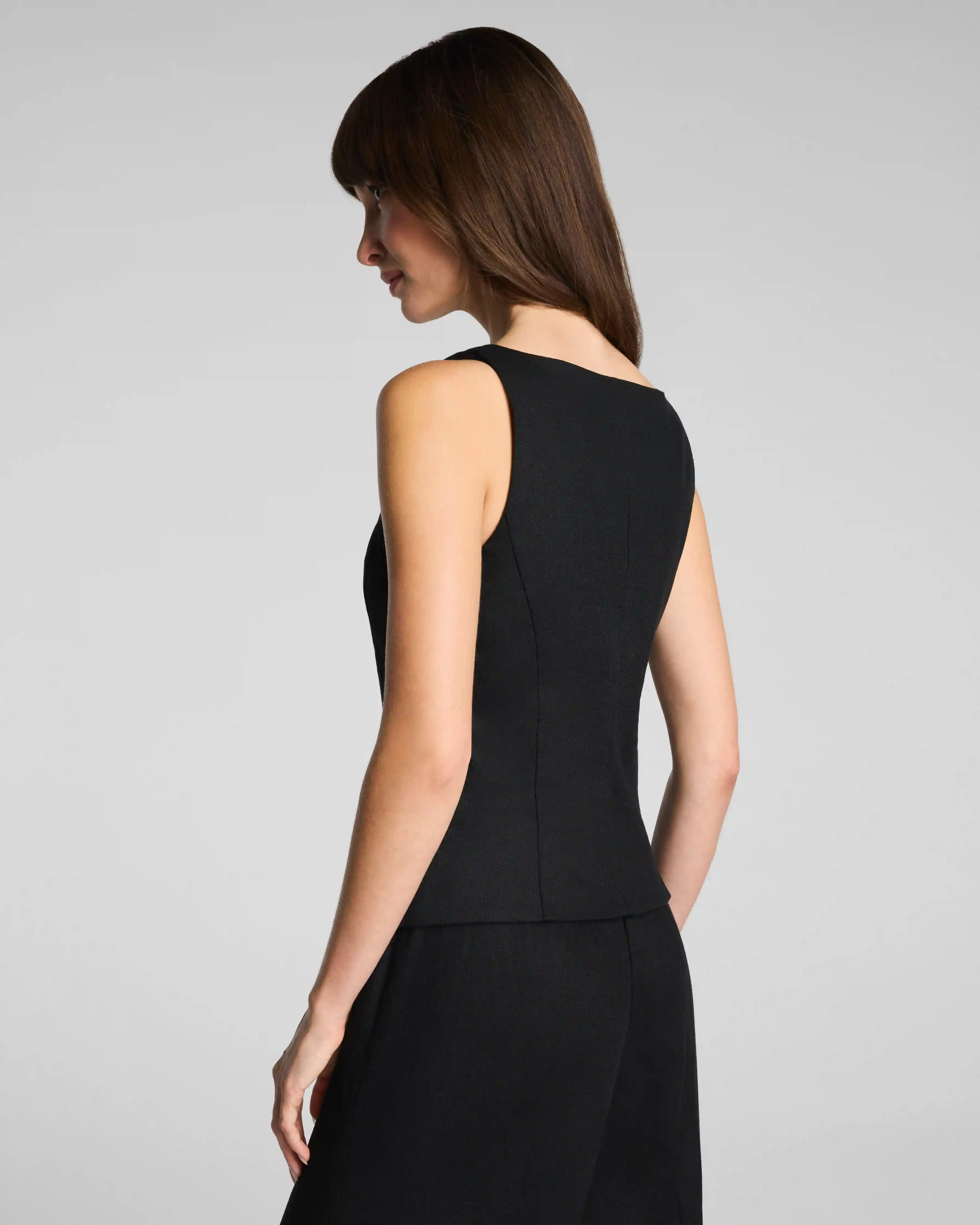 Alternative view of SPANX® EasyBreezy Cotton Linen Button-Down Vest | Classic Black