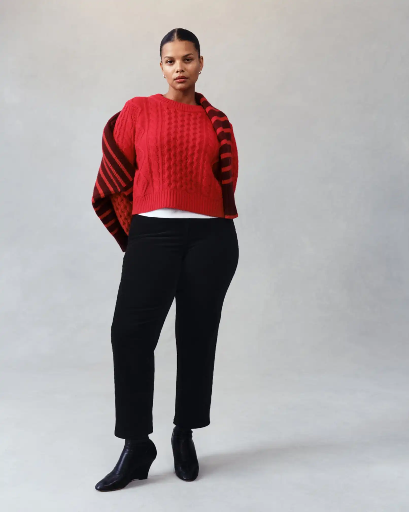 SPANXshape®  Authentic 360 Corduroy 90s Straight Leg | Classic Black