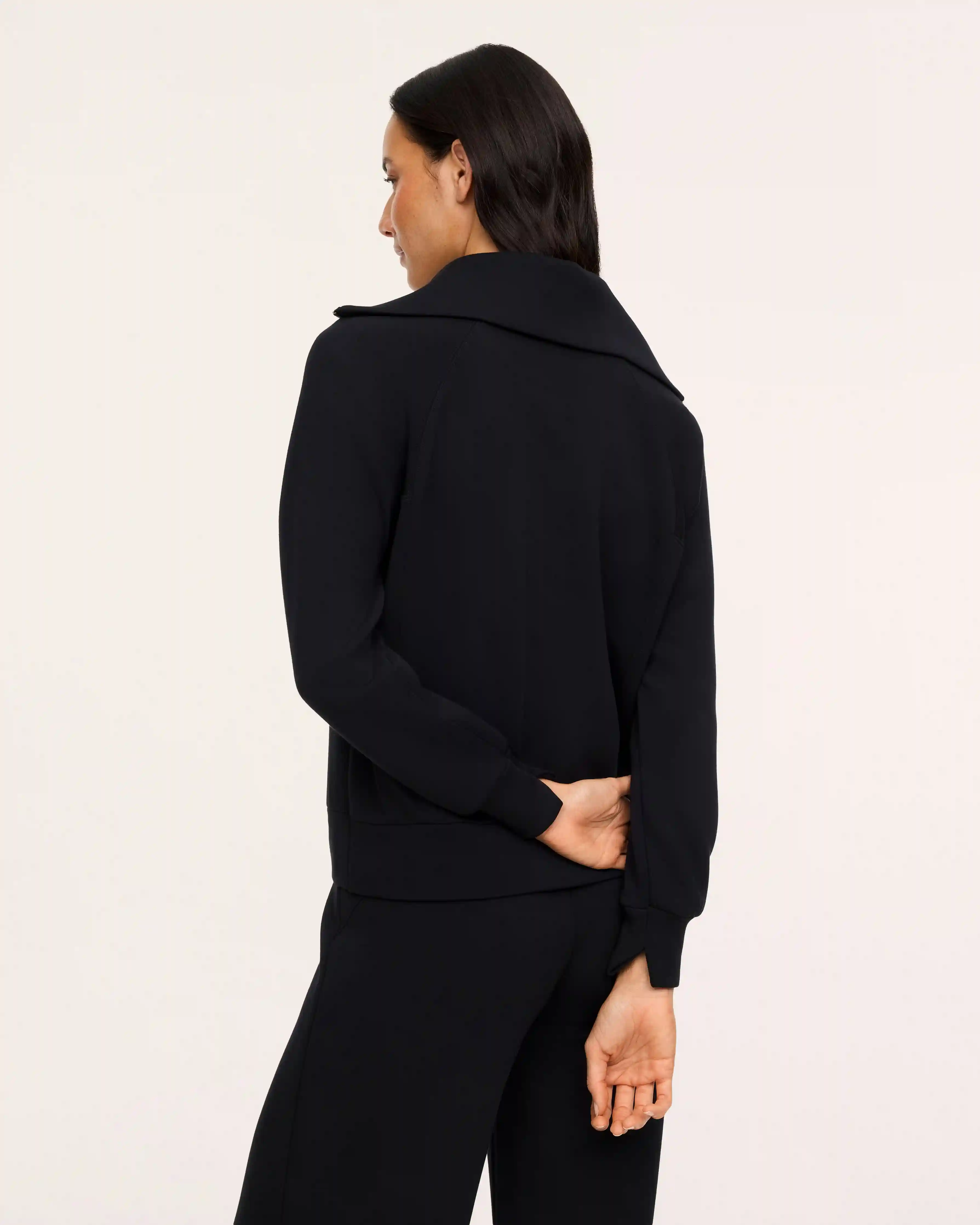 Alternative view of SPANX AirEssentials® Half Zip | Very Black