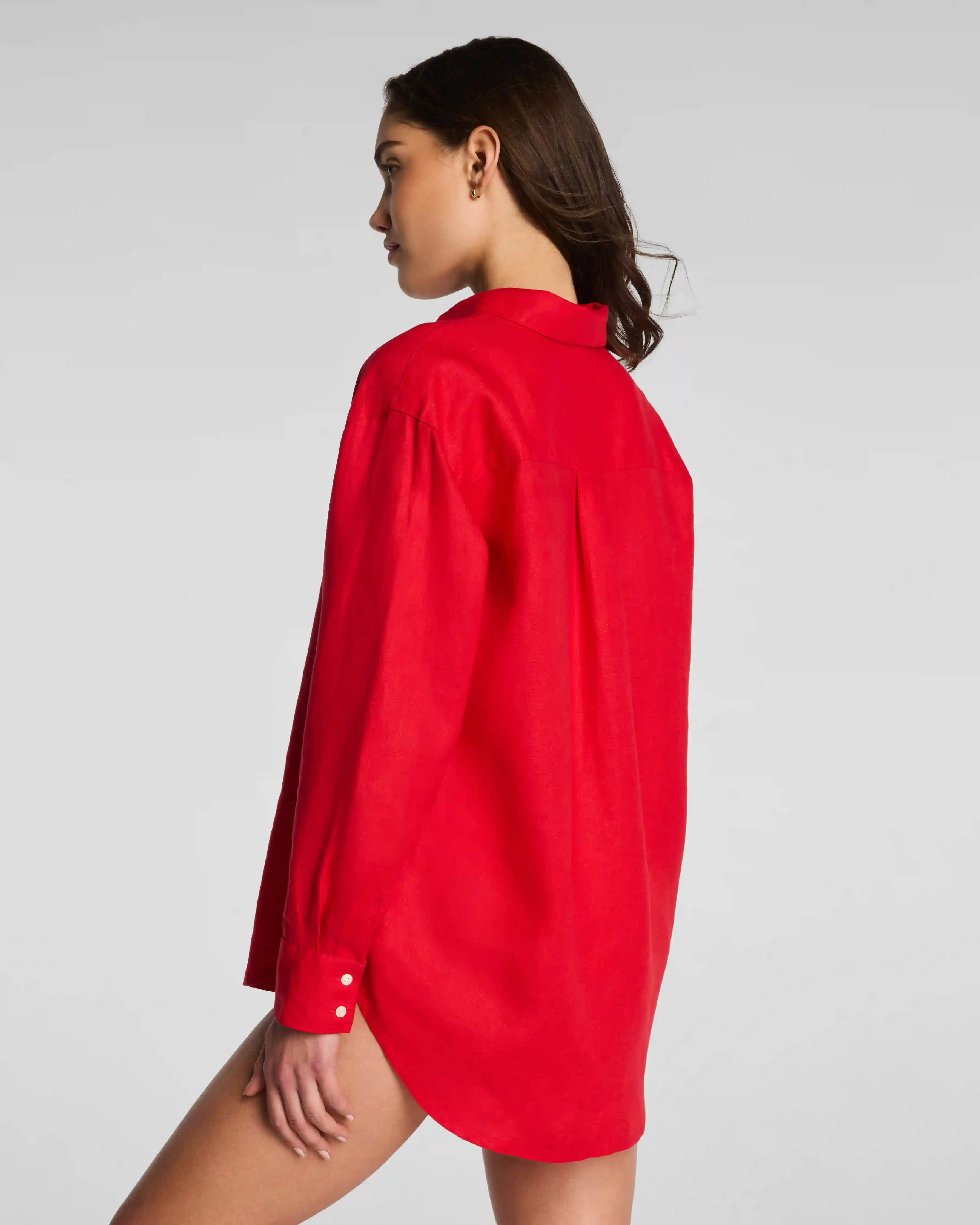 Alternative view of SPANX® Beach Button Down | SPANX® Red