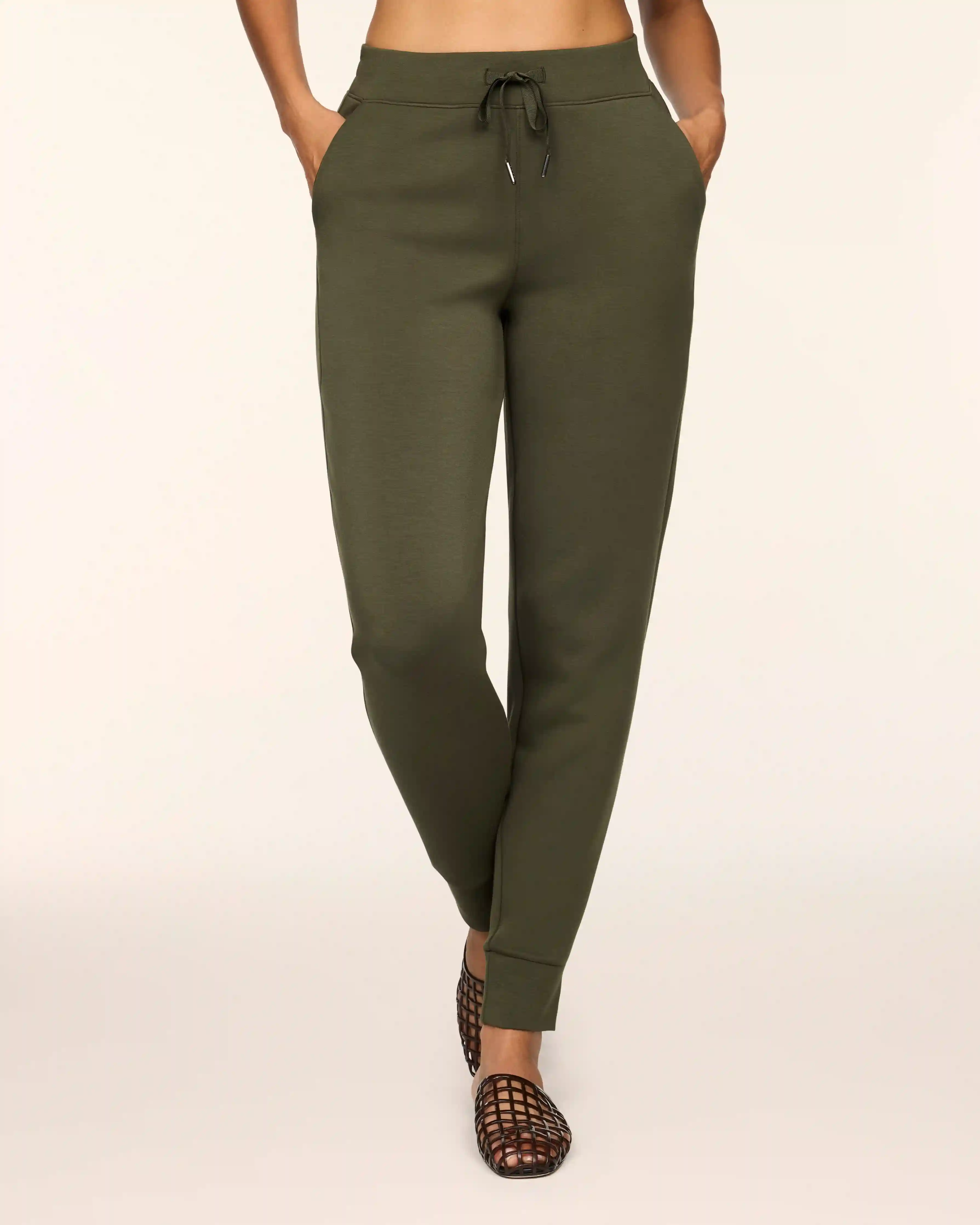 Alternative view of SPANX AirEssentials® Slim Cuff Jogger | Monstera