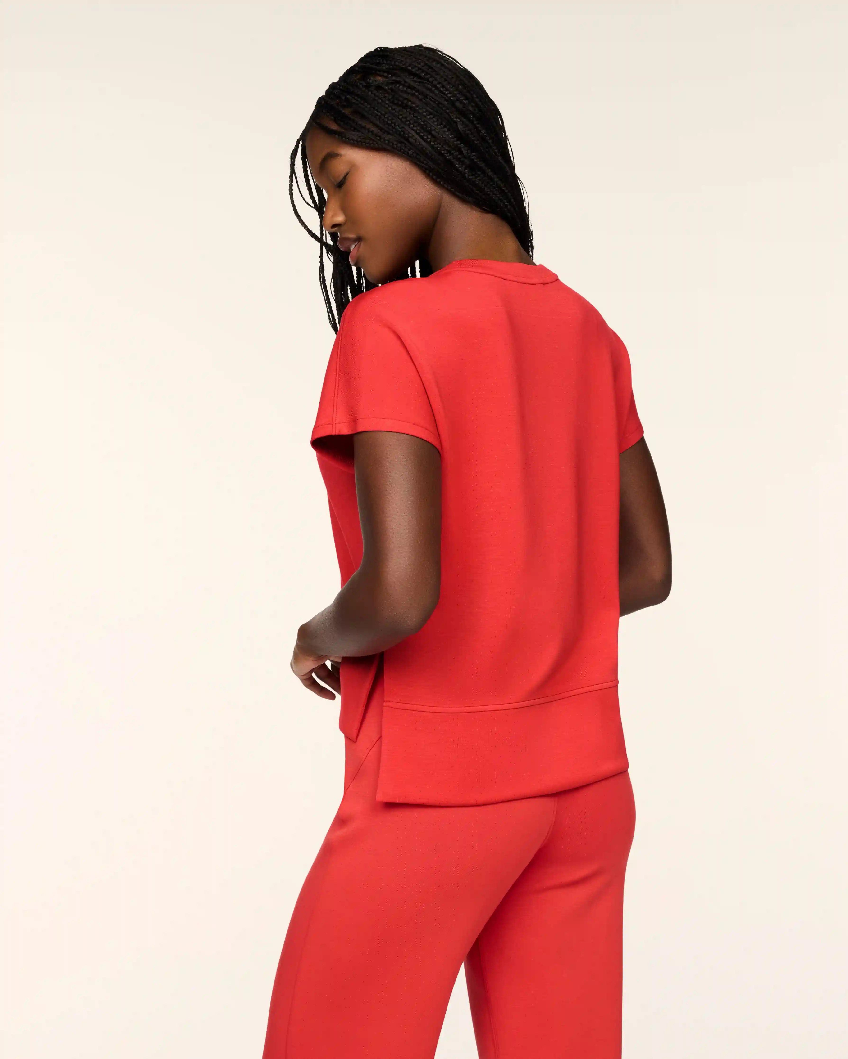 Alternative view of SPANX AirEssentials® Crewneck Tee | Lip Stain