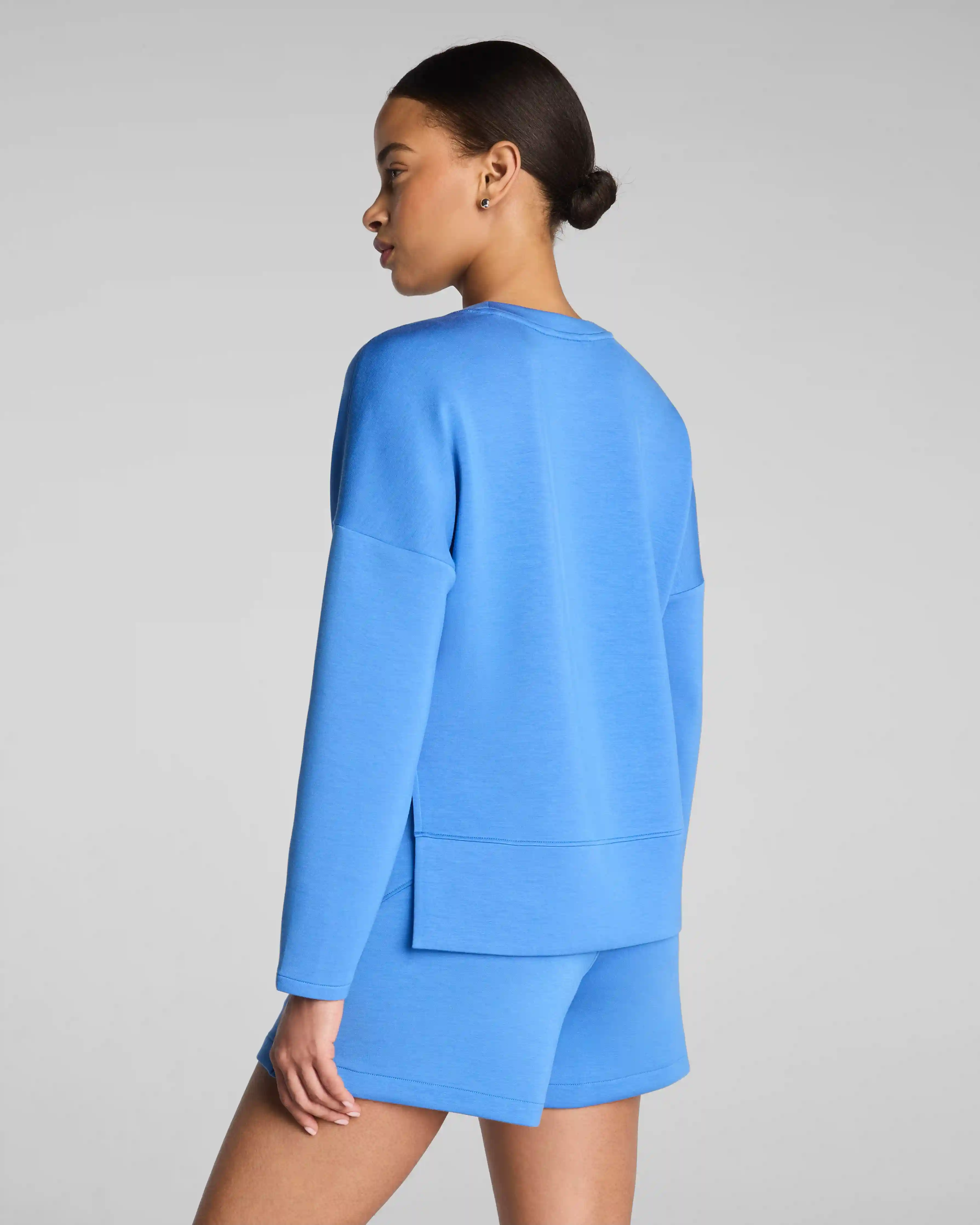 Alternative view of SPANX AirEssentials® Crewneck Long Sleeve Top | Aster