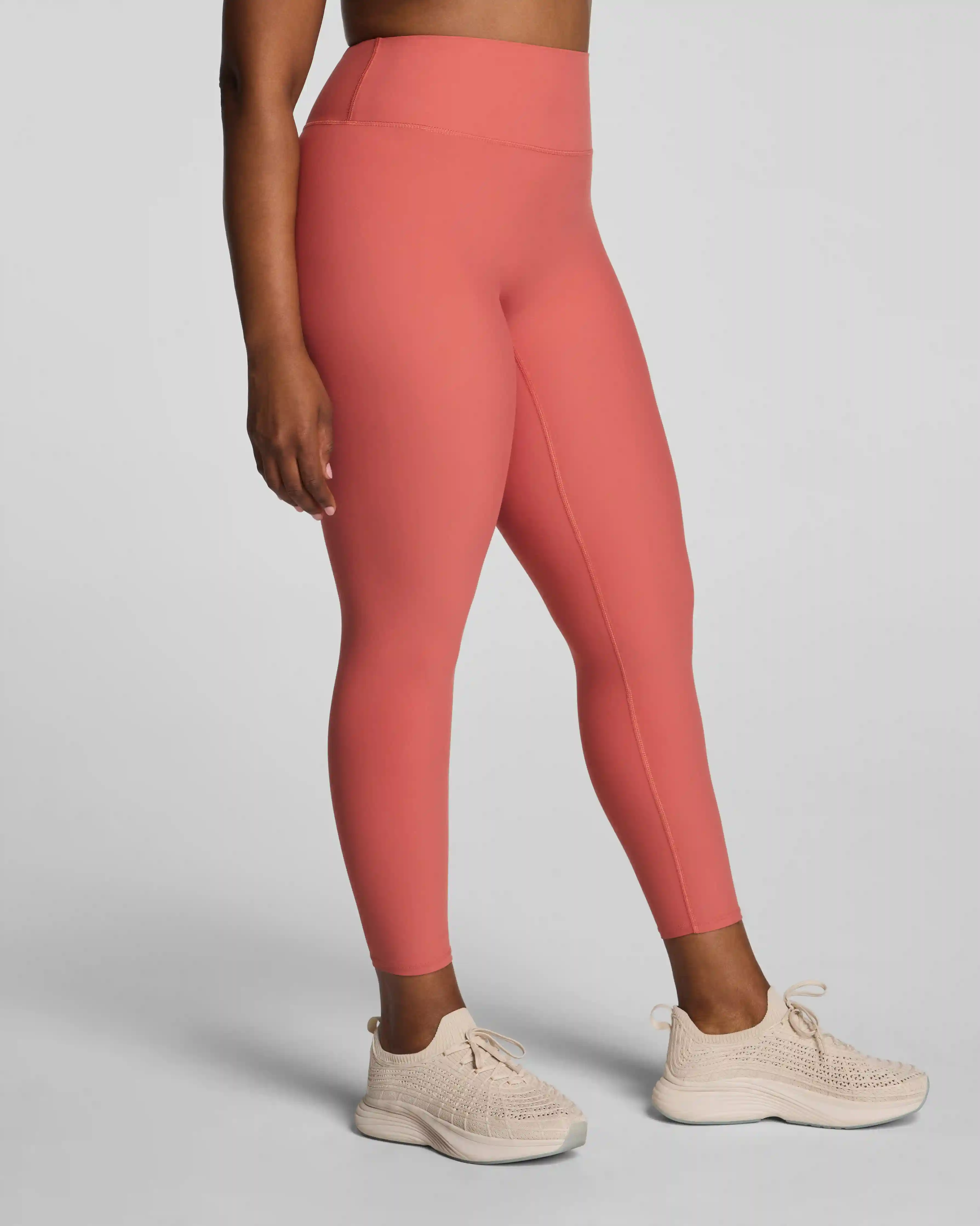 Alternative view of SPANXsmooth®  OnForm 7/8 Leggings | Clay