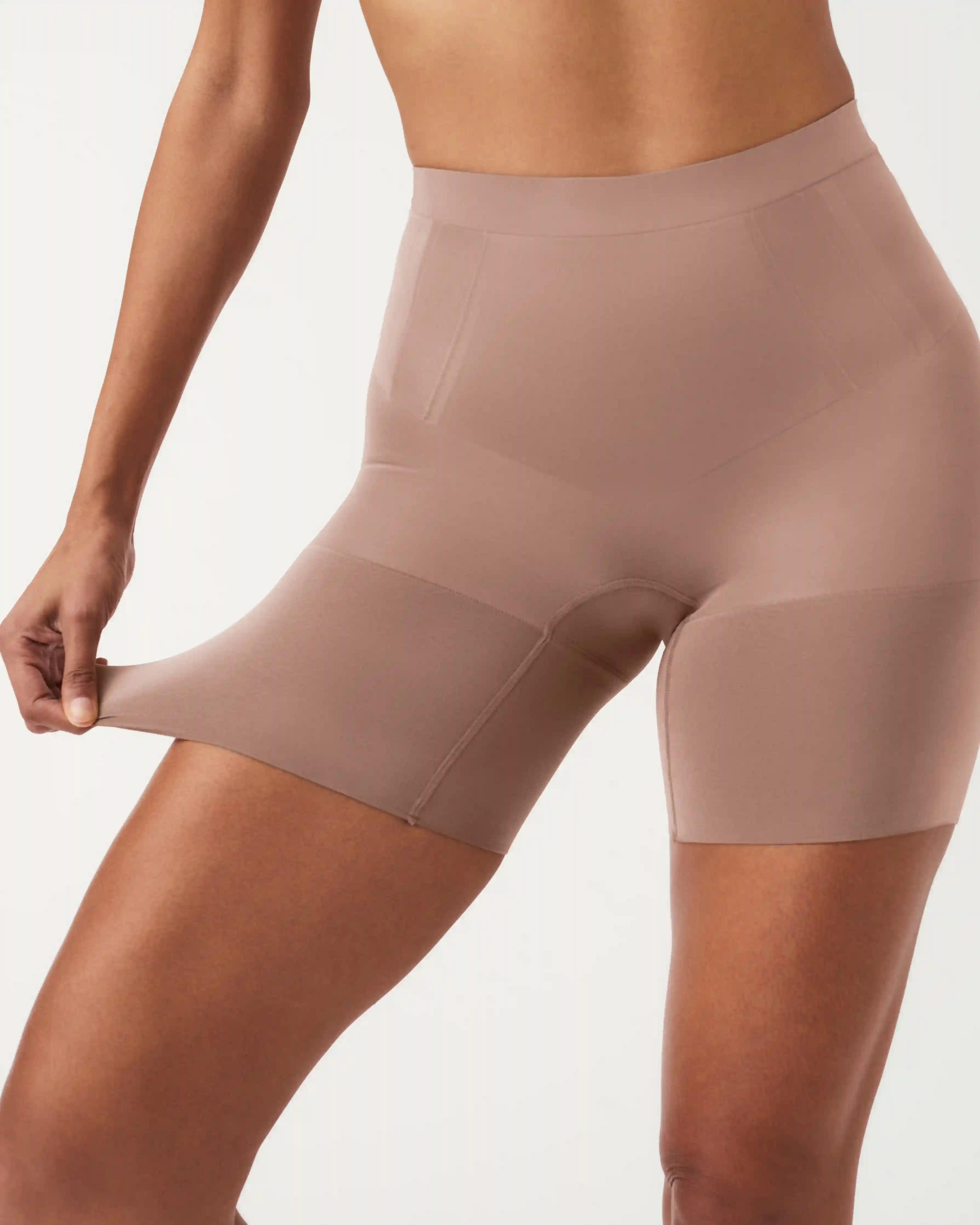 Alternative view of SPANXsculpt®  OnCore Mid-Thigh Short | Cafe Au Lait