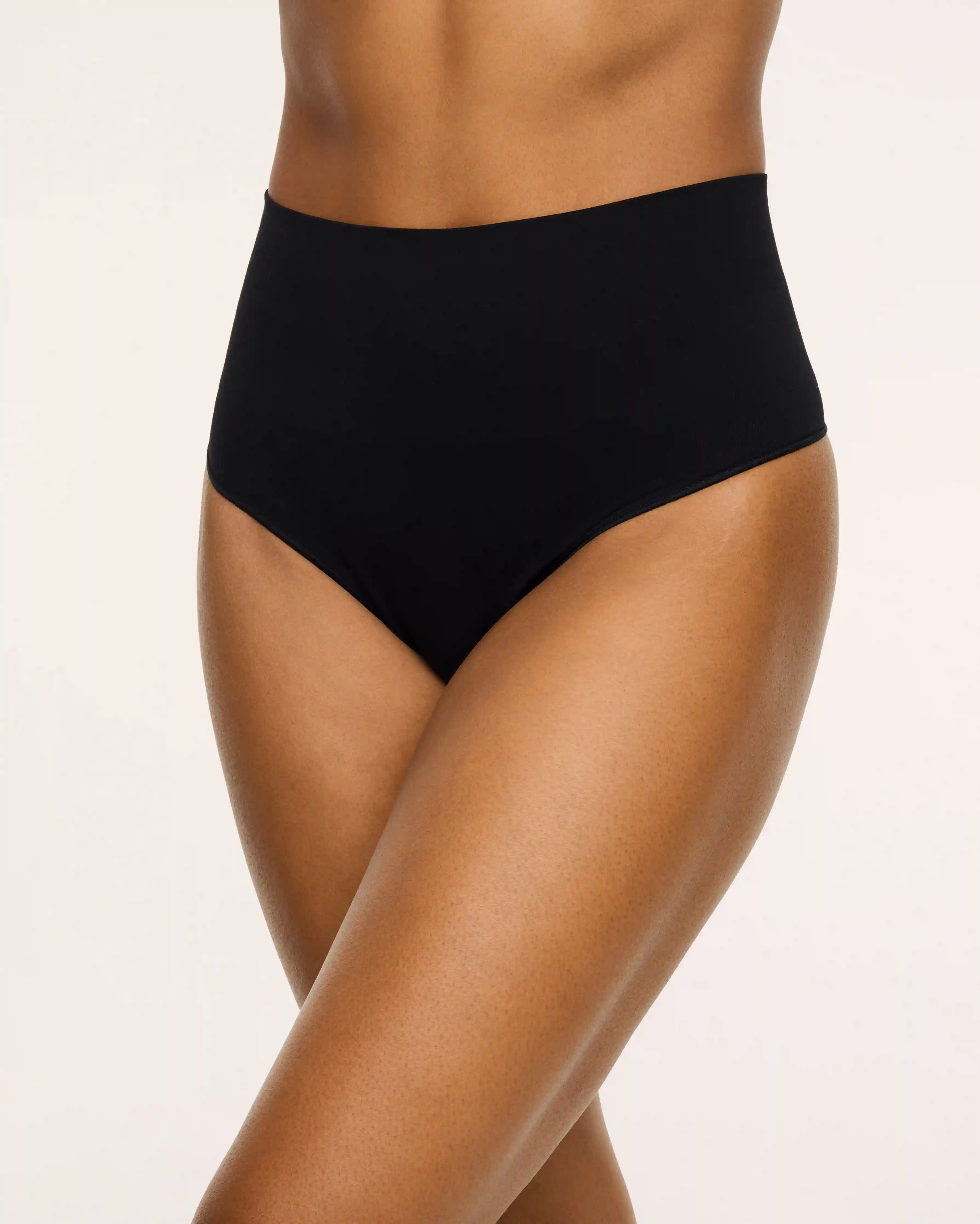 SPANXshape®  ExtraOrdinary Thong | Very Black