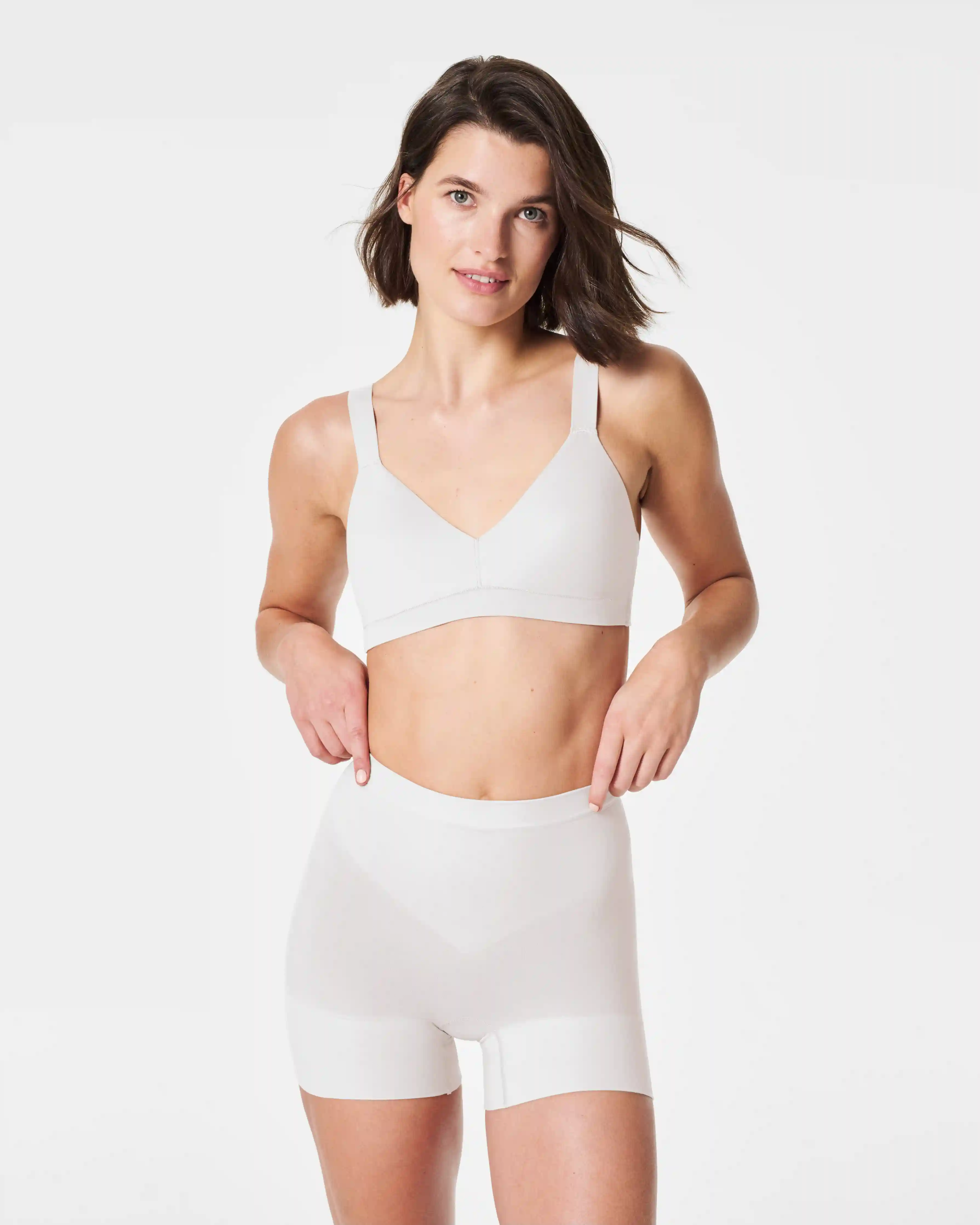 SPANXsculpt®  Seamless Power Shorty | White