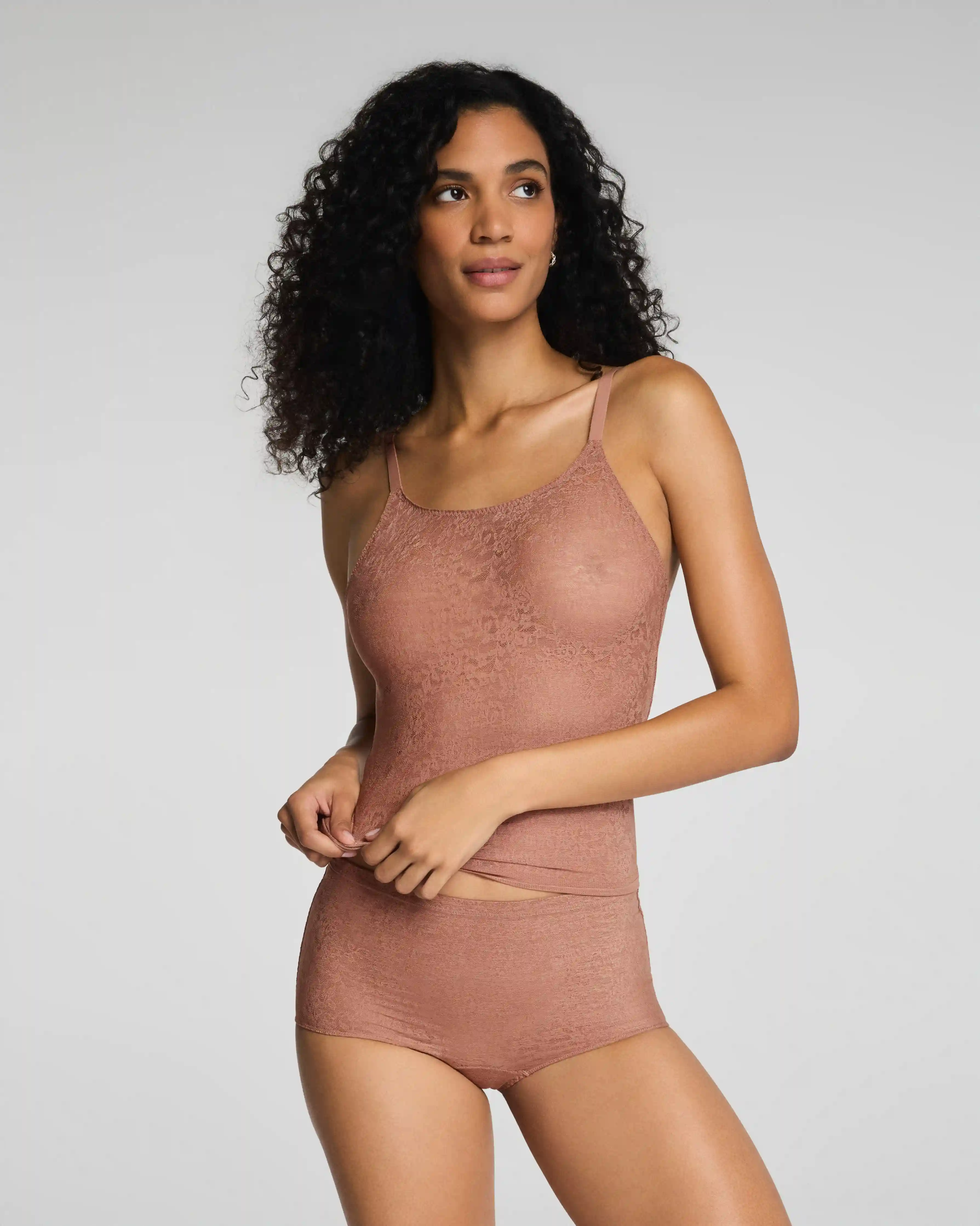 SPANXsupersmooth®  Day to Date Night Lace Cami | Cinnamon