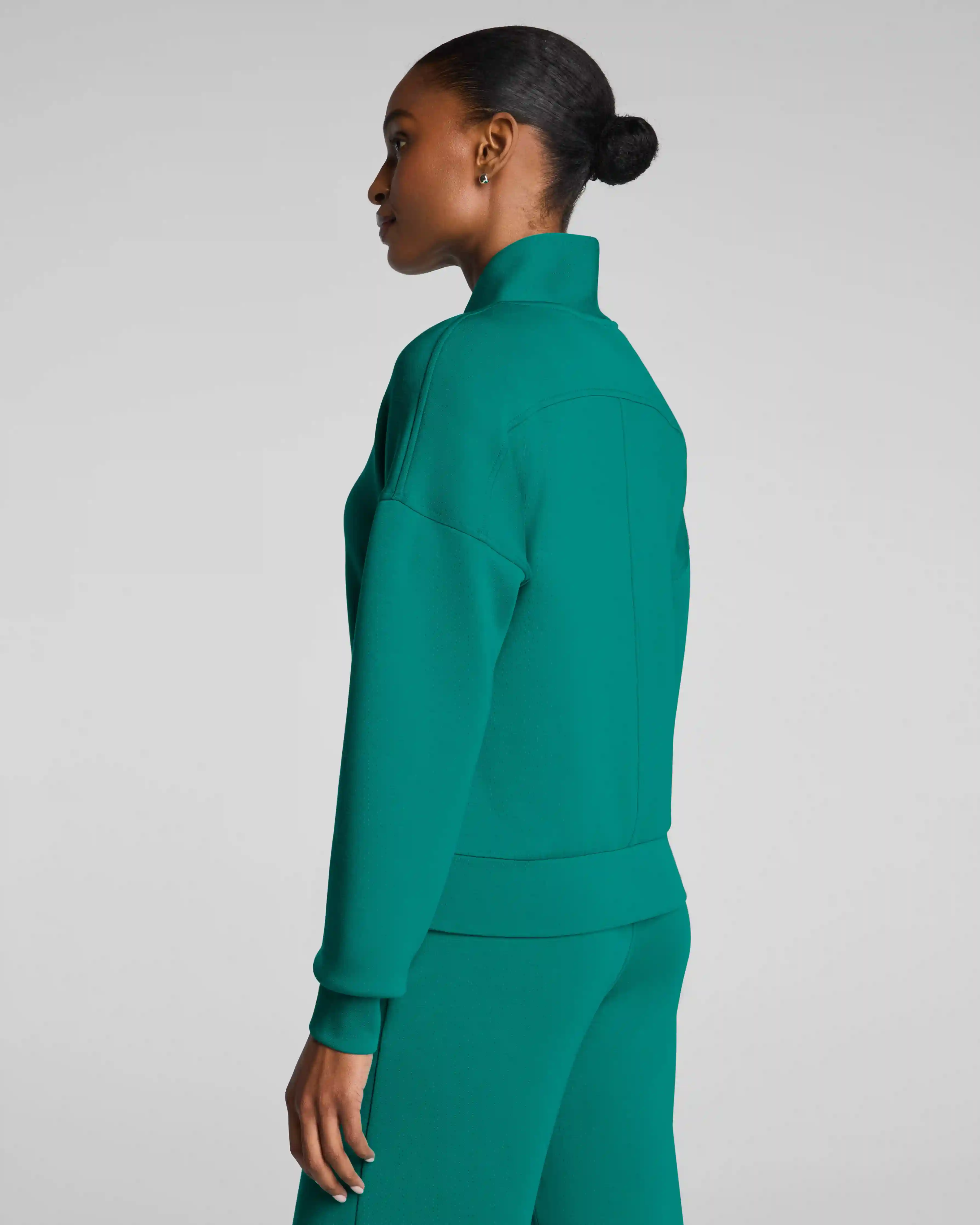 Alternative view of SPANX AirEssentials® Shawl Collar Half Zip | Jade