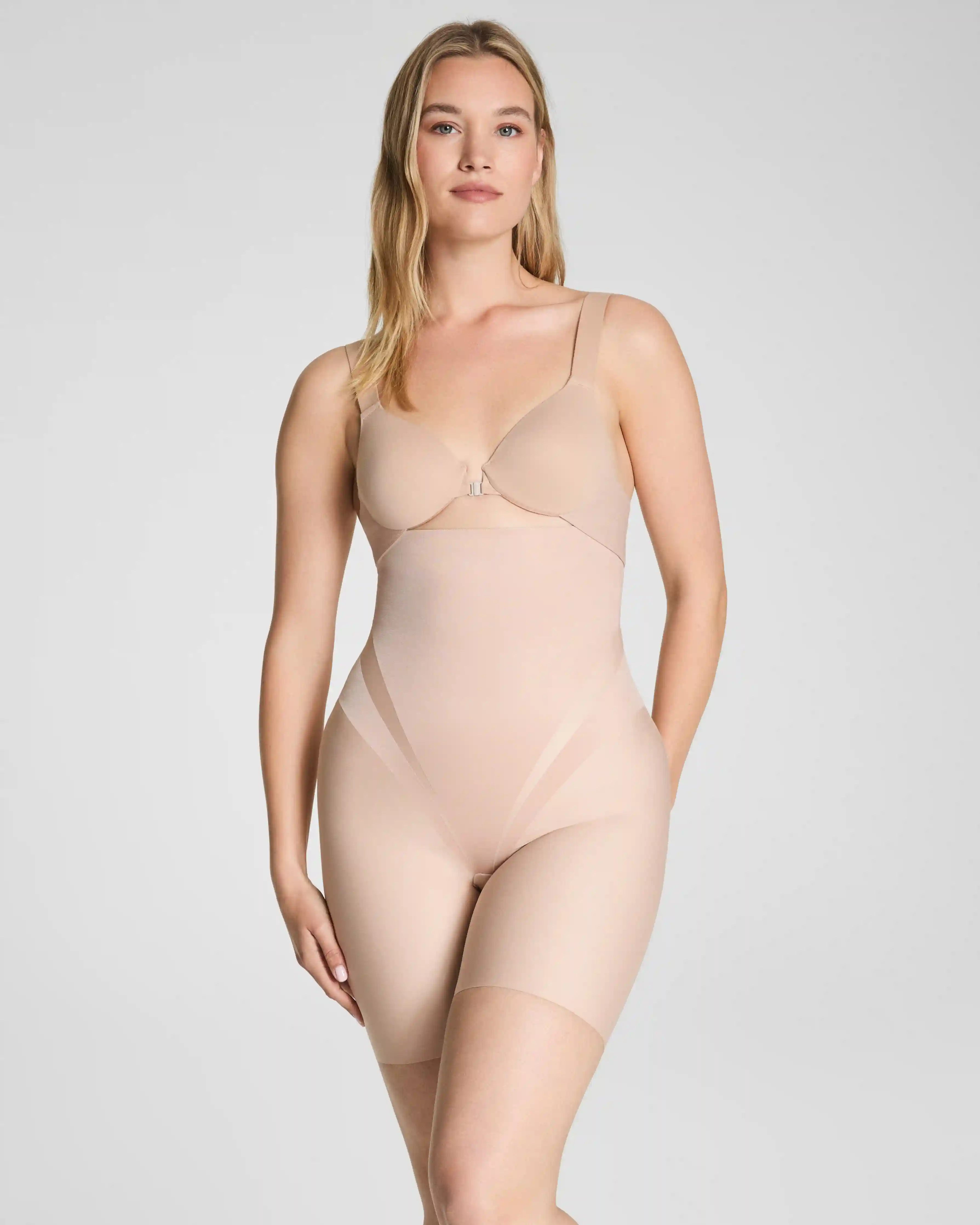 SPANXsupersculpt®  Transform High-Waisted Mid-Thigh Short | Champagne Beige