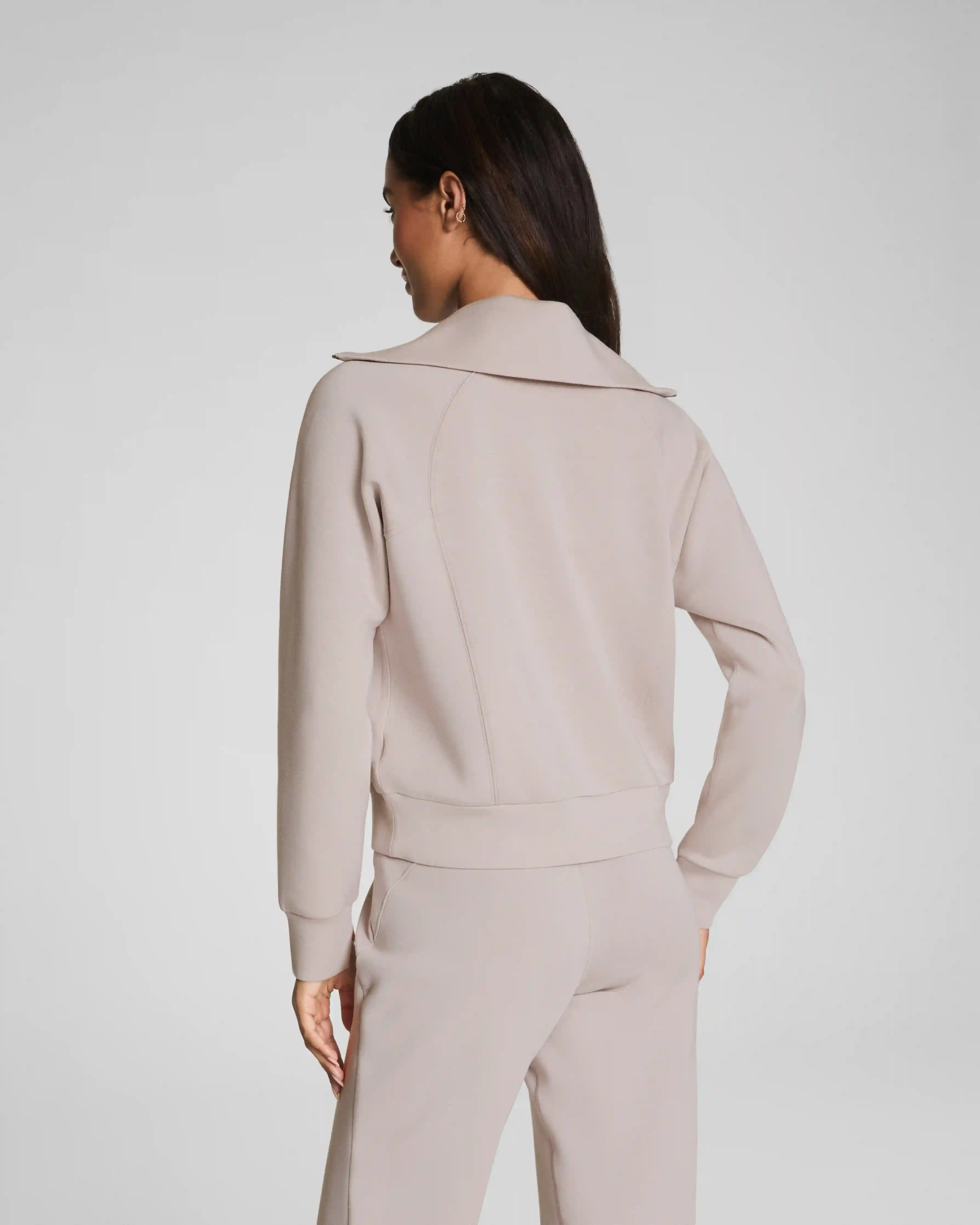 Alternative view of SPANX AirEssentials® Half Zip | French Grey