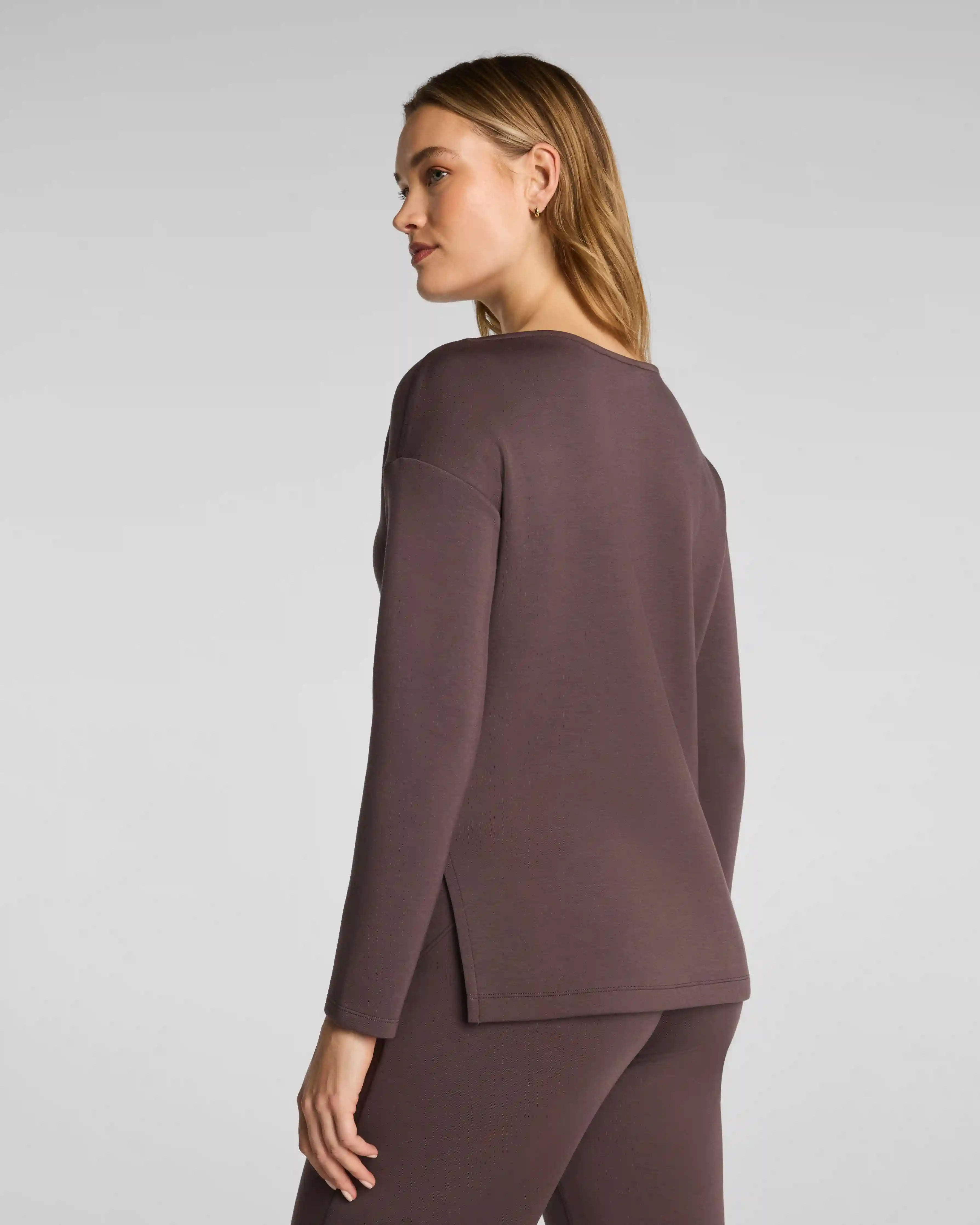 Alternative view of SPANX AirEssentials® Boatneck Tunic | Dark Cacao
