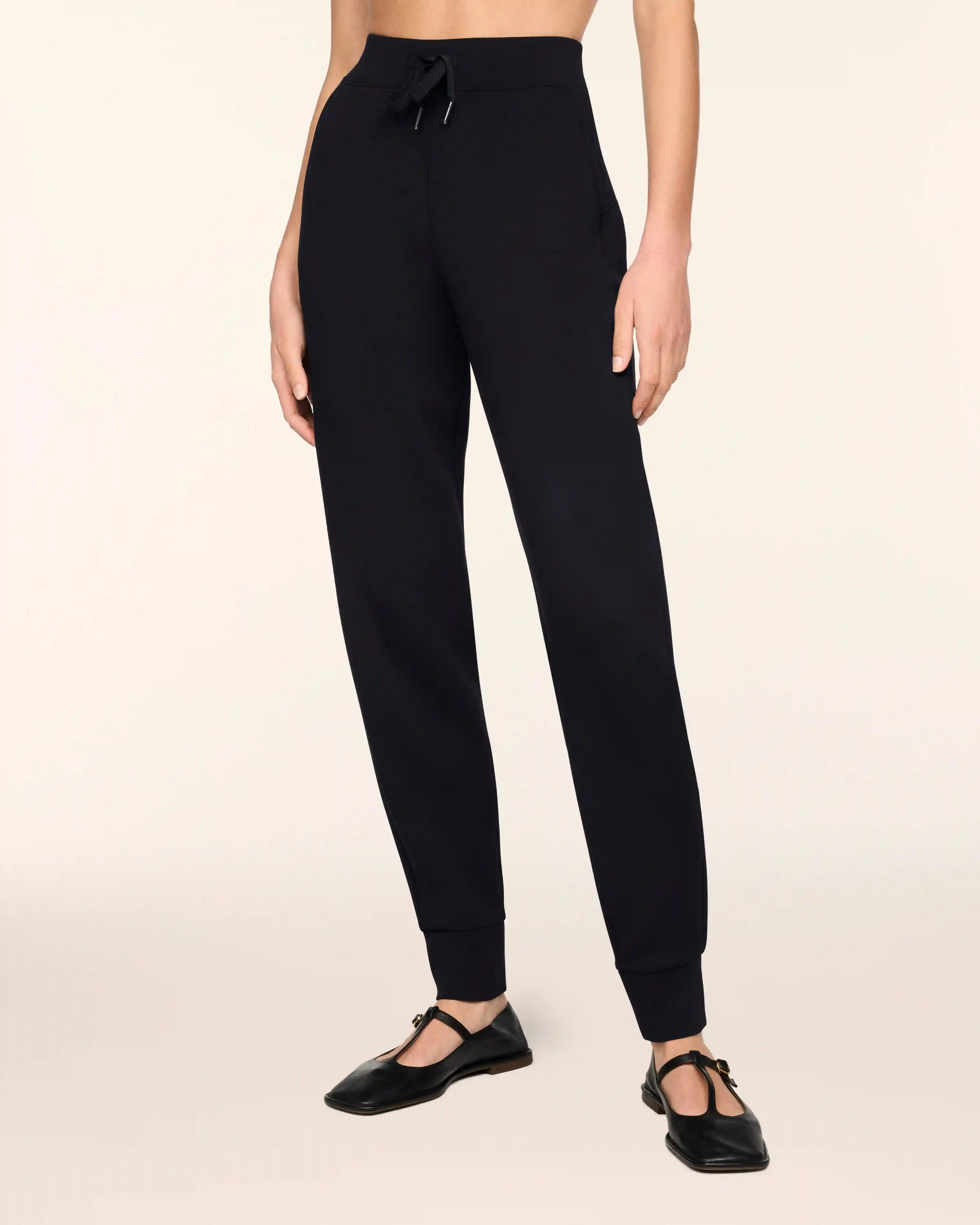 Alternative view of SPANX AirEssentials® Slim Cuff Jogger | Very Black