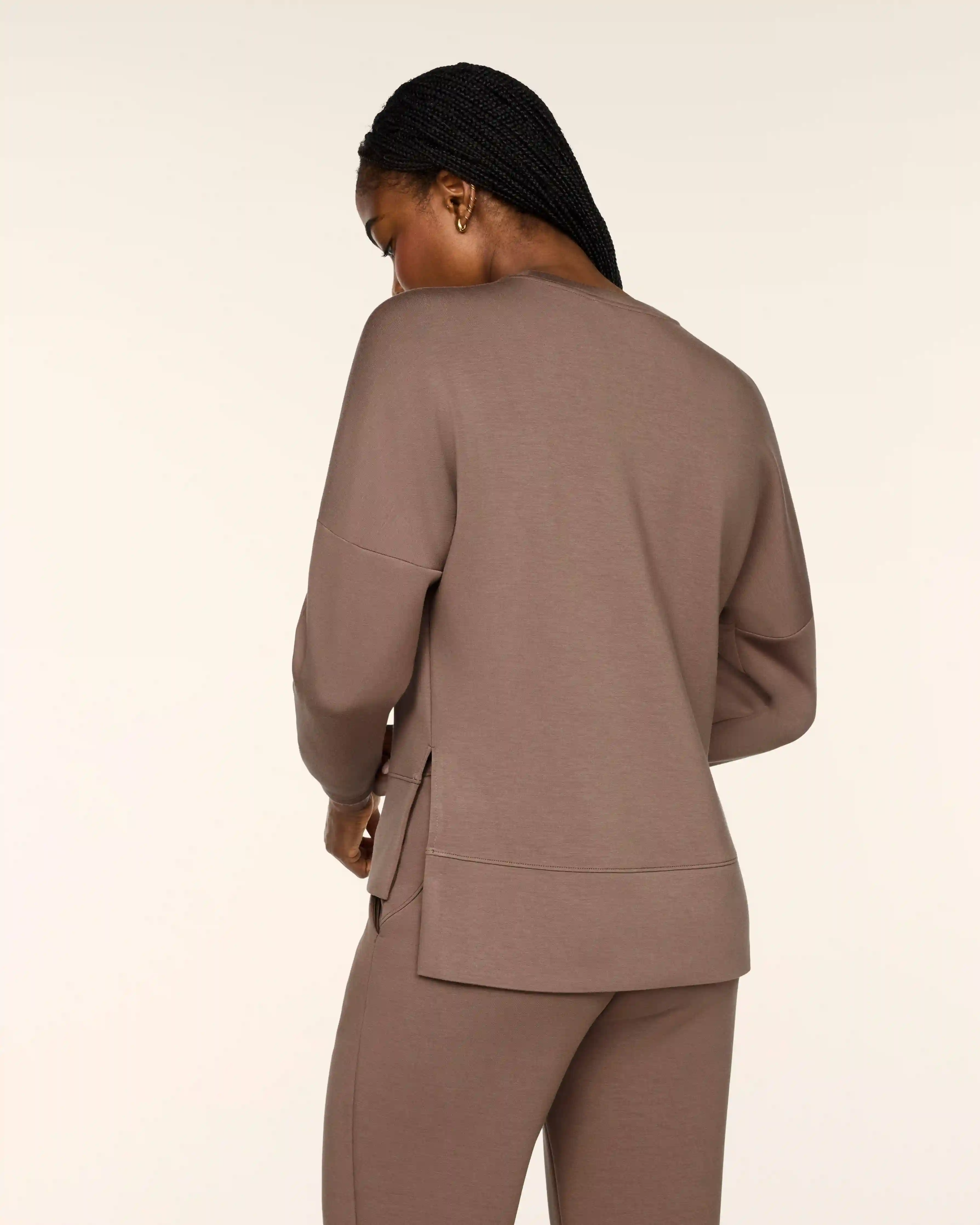 Alternative view of SPANX AirEssentials® Crewneck Long Sleeve Top | Ironstone
