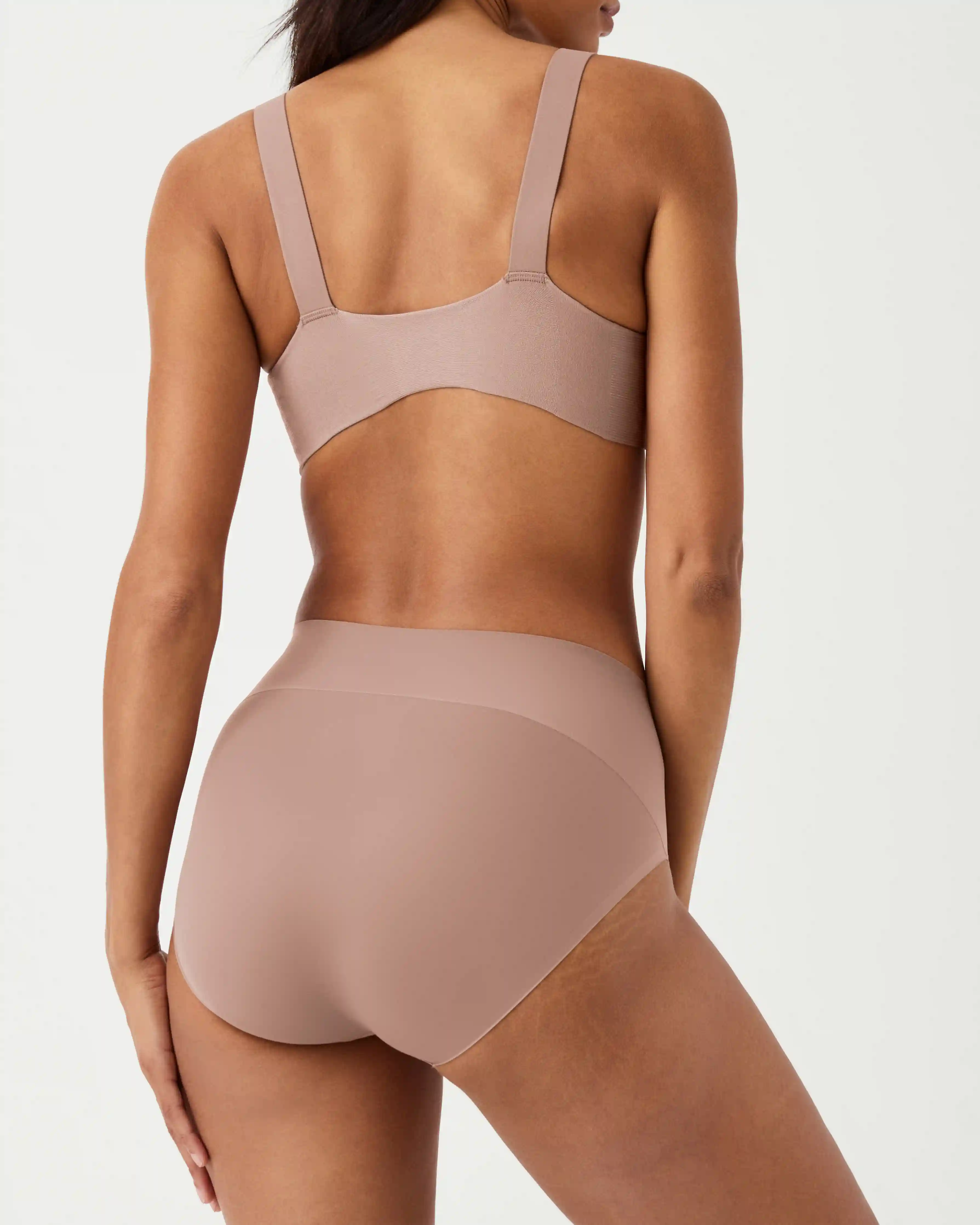 Alternative view of SPANXsmooth®  Bra-llelujah!® Lightly Lined Bralette | Cafe Au Lait