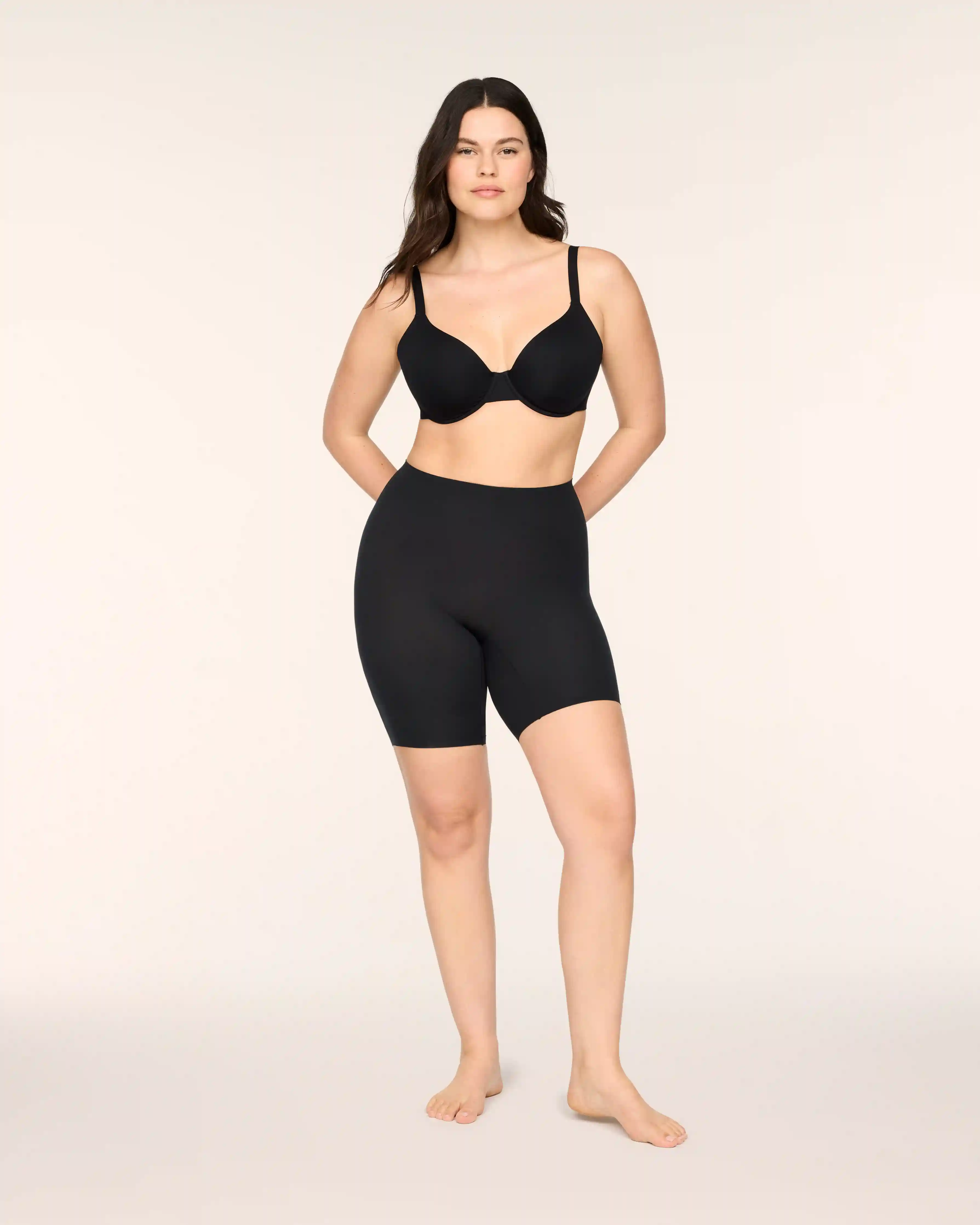 SPANXsmooth®  Fit-To-You Mid-Thigh Short | Very Black