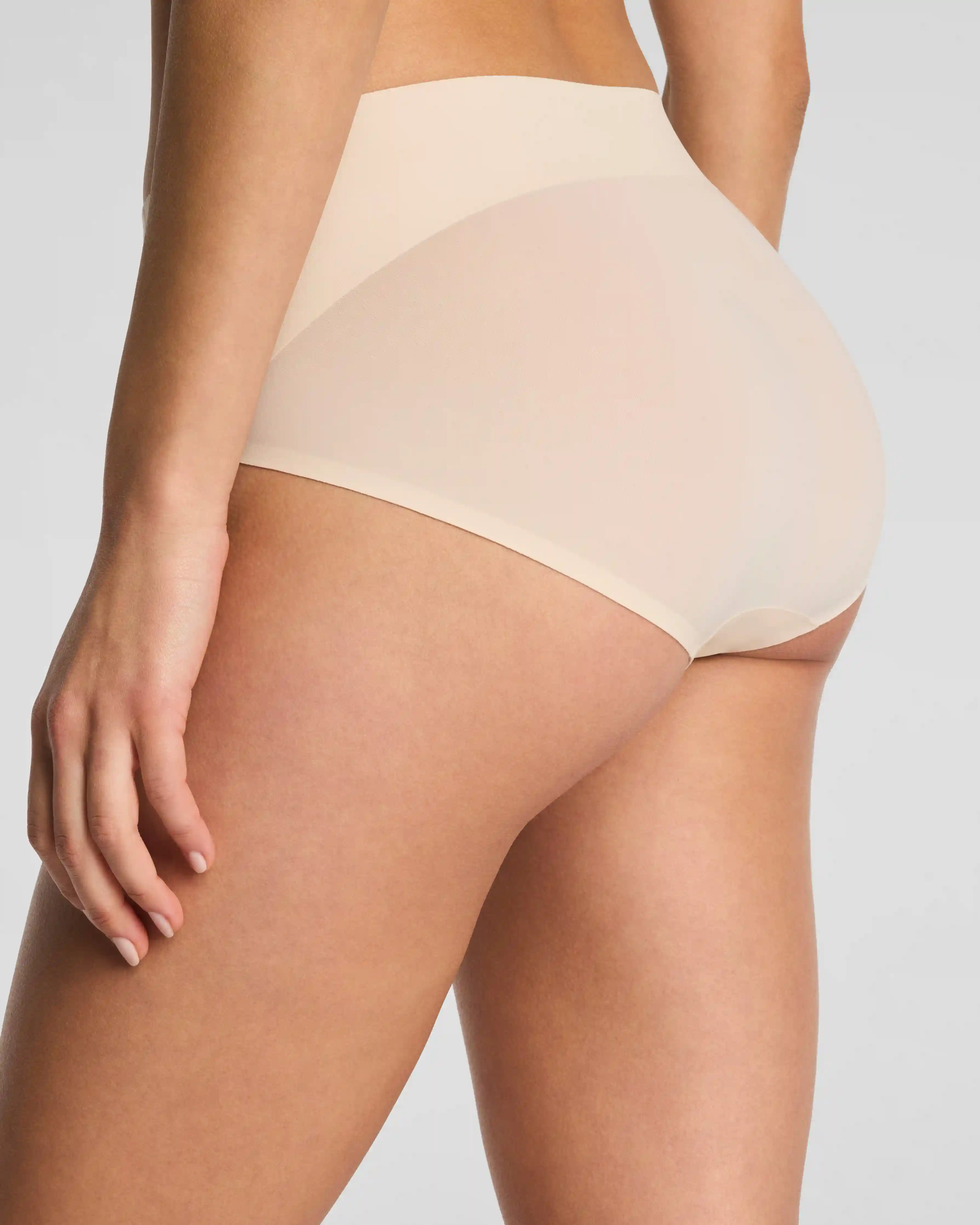 Alternative view of SPANXsupersmooth®  Undie-tectable® Hi-Leg Brief | Toasted Coconut