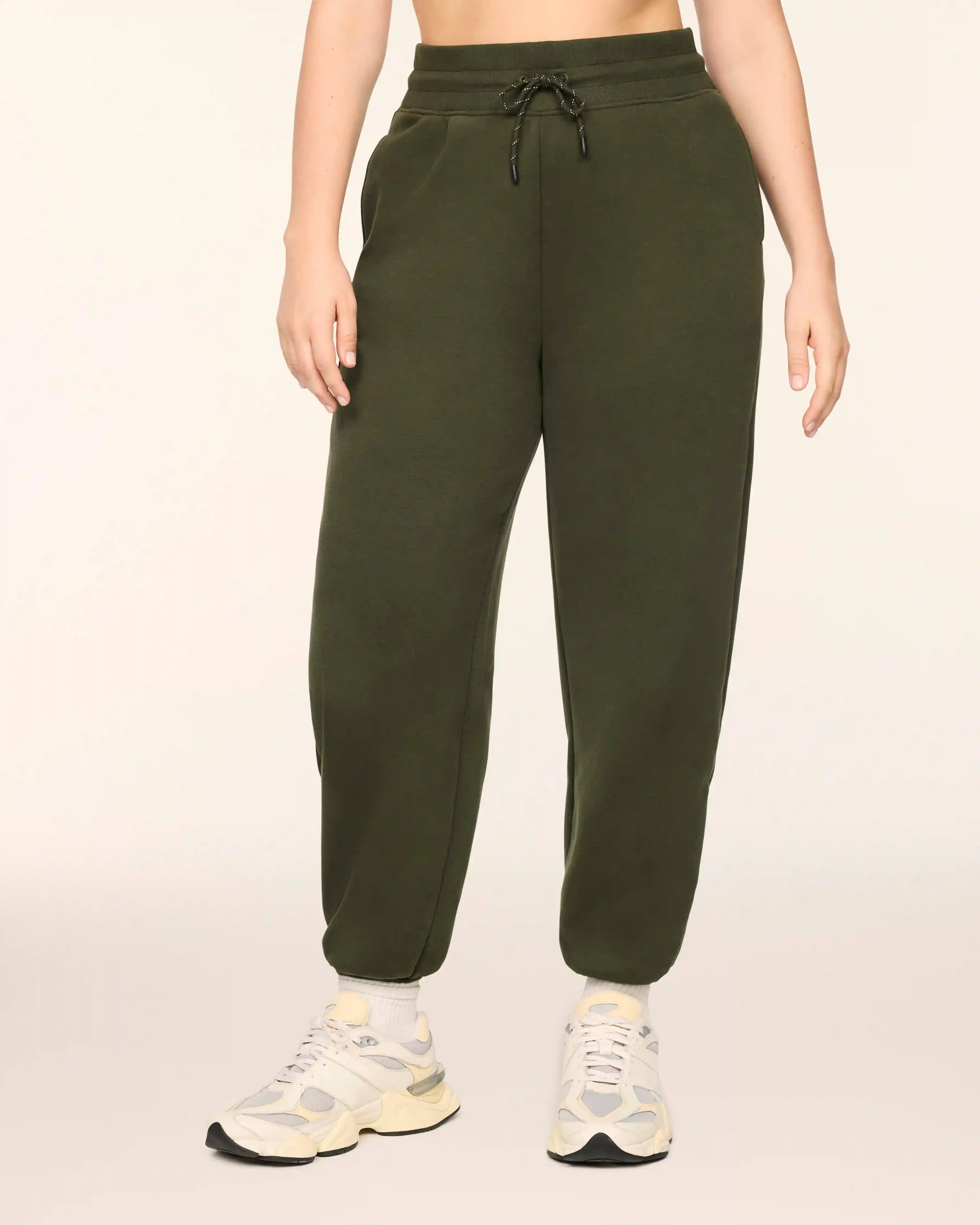 Alternative view of SPANX® BoostUp Cotton Fleece Jogger | Monstera