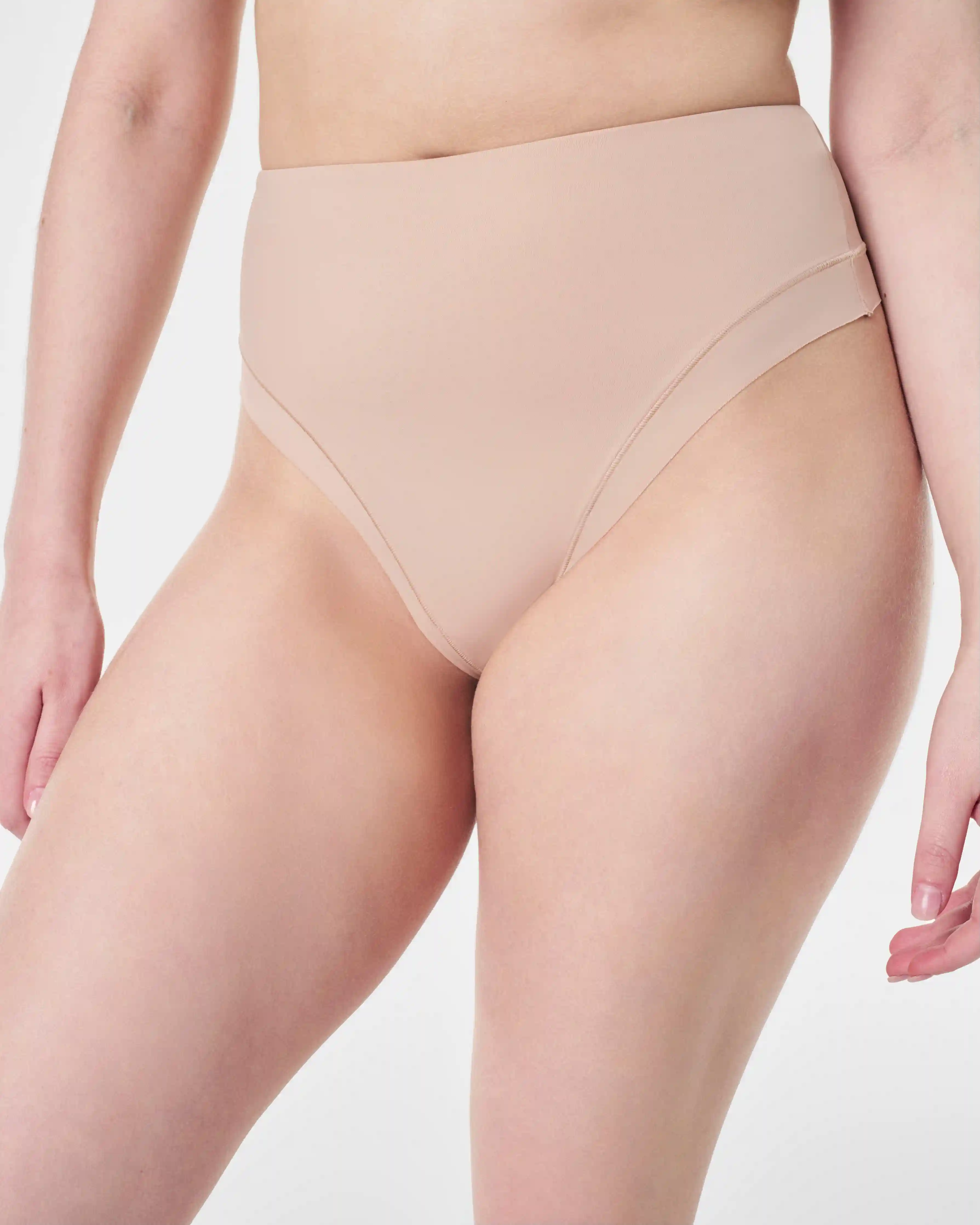 SPANXsupersmooth™ Contouring Thong | Champagne Beige