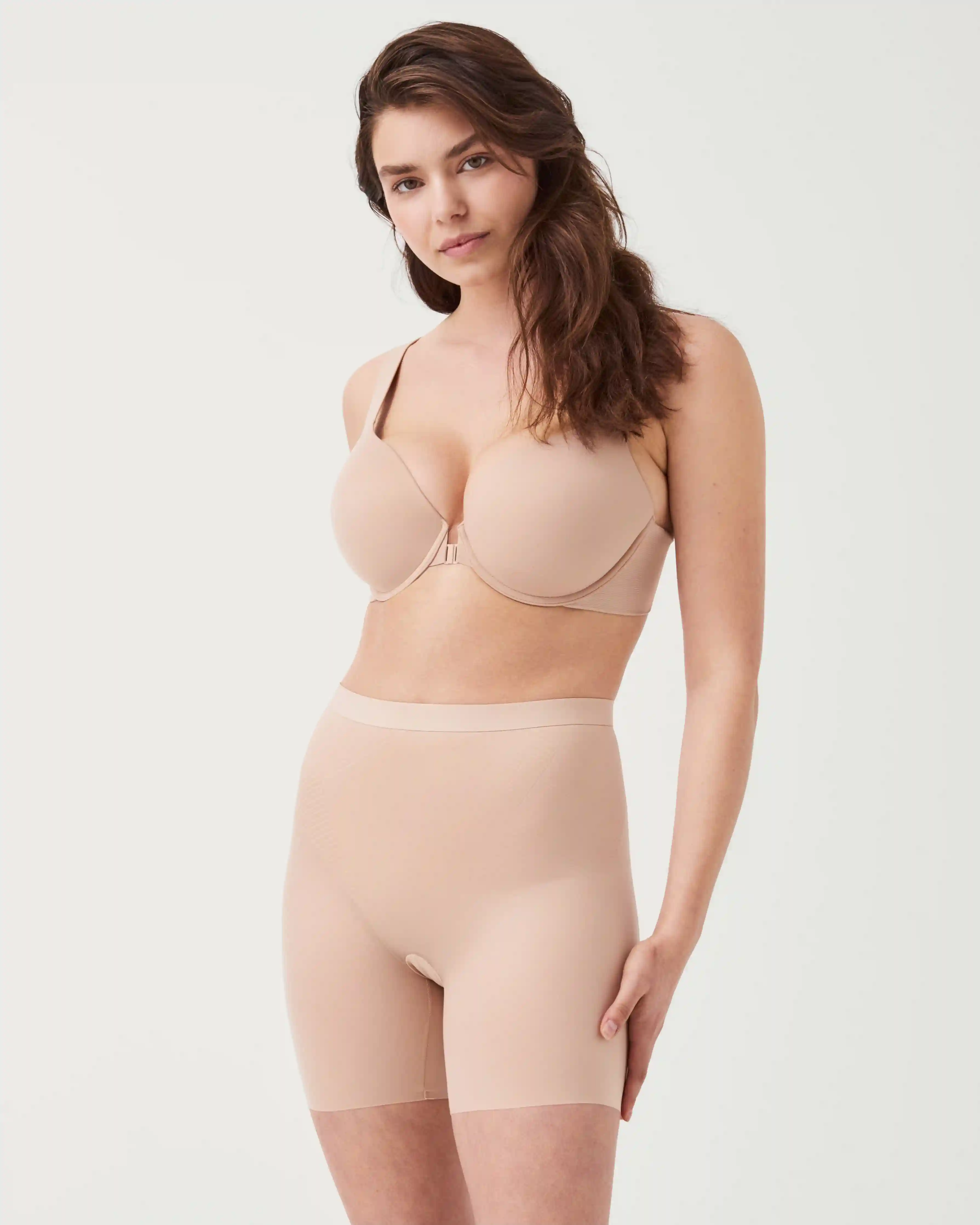SPANXshape®  Invisible Girlshort | Champagne Beige