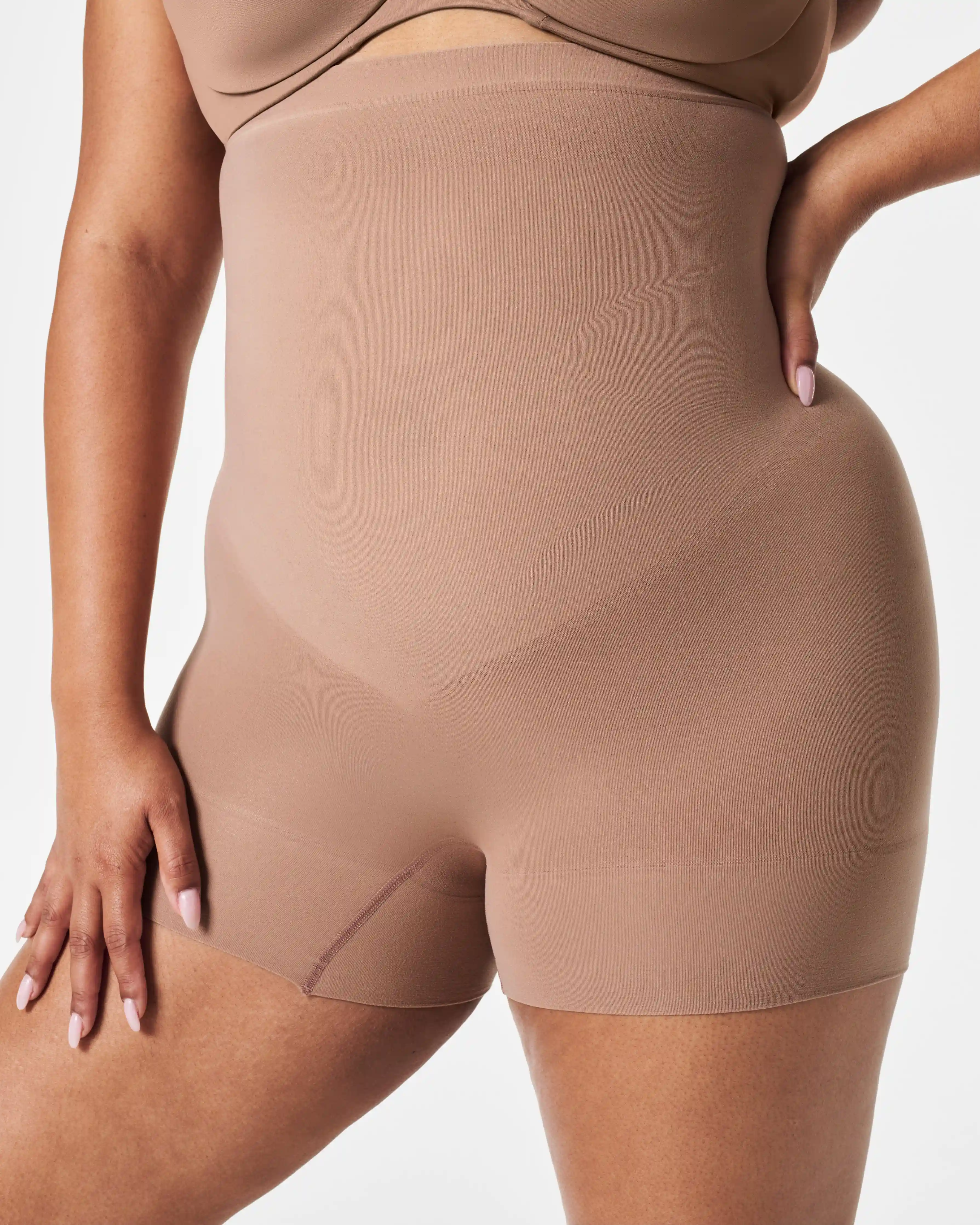 Alternative view of SPANXsculpt®  Seamless Power High-Waisted Shorty | Cafe Au Lait