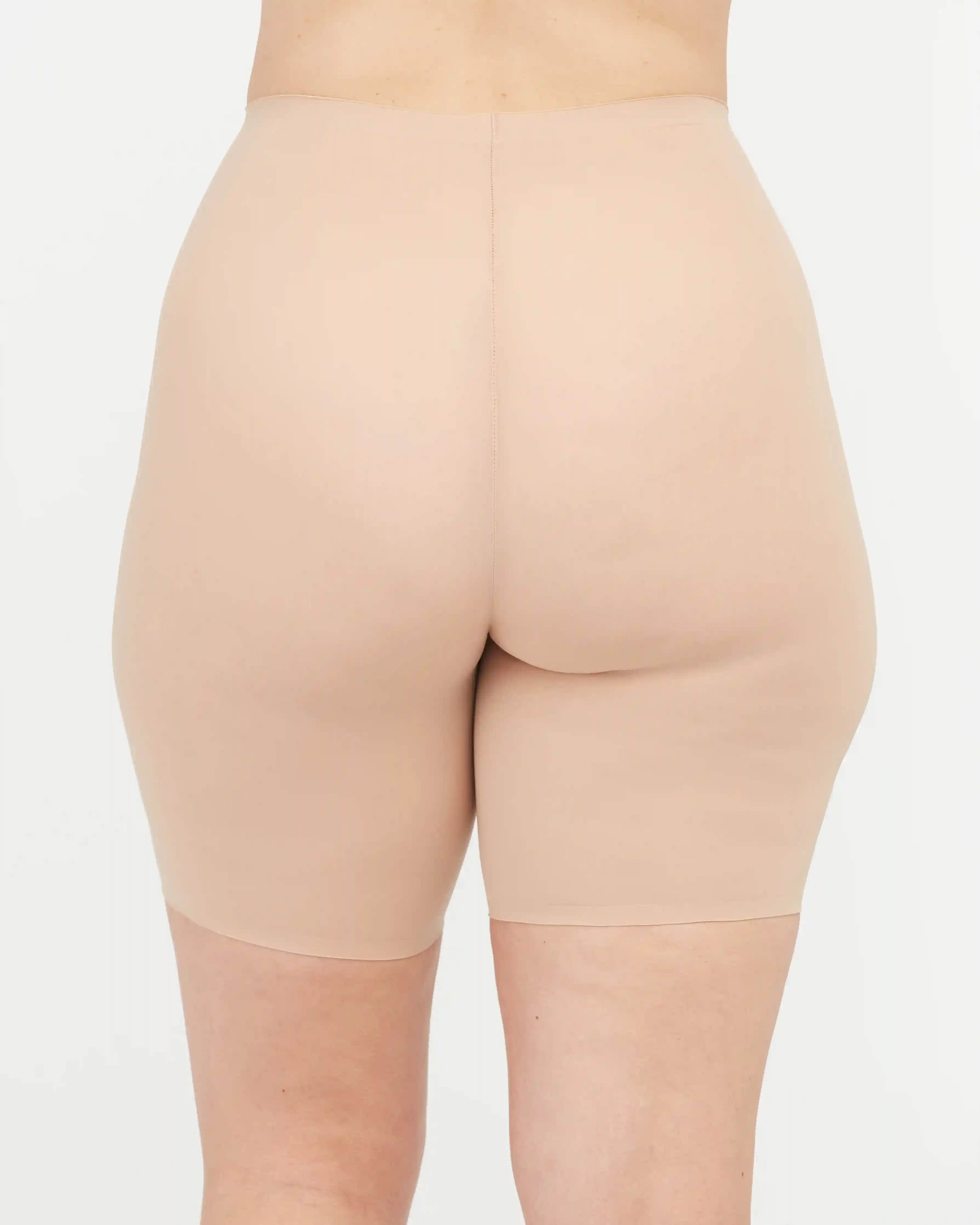Alternative view of SPANXsmooth®  Fit-To-You Mid-Thigh Short | Naked 2.0