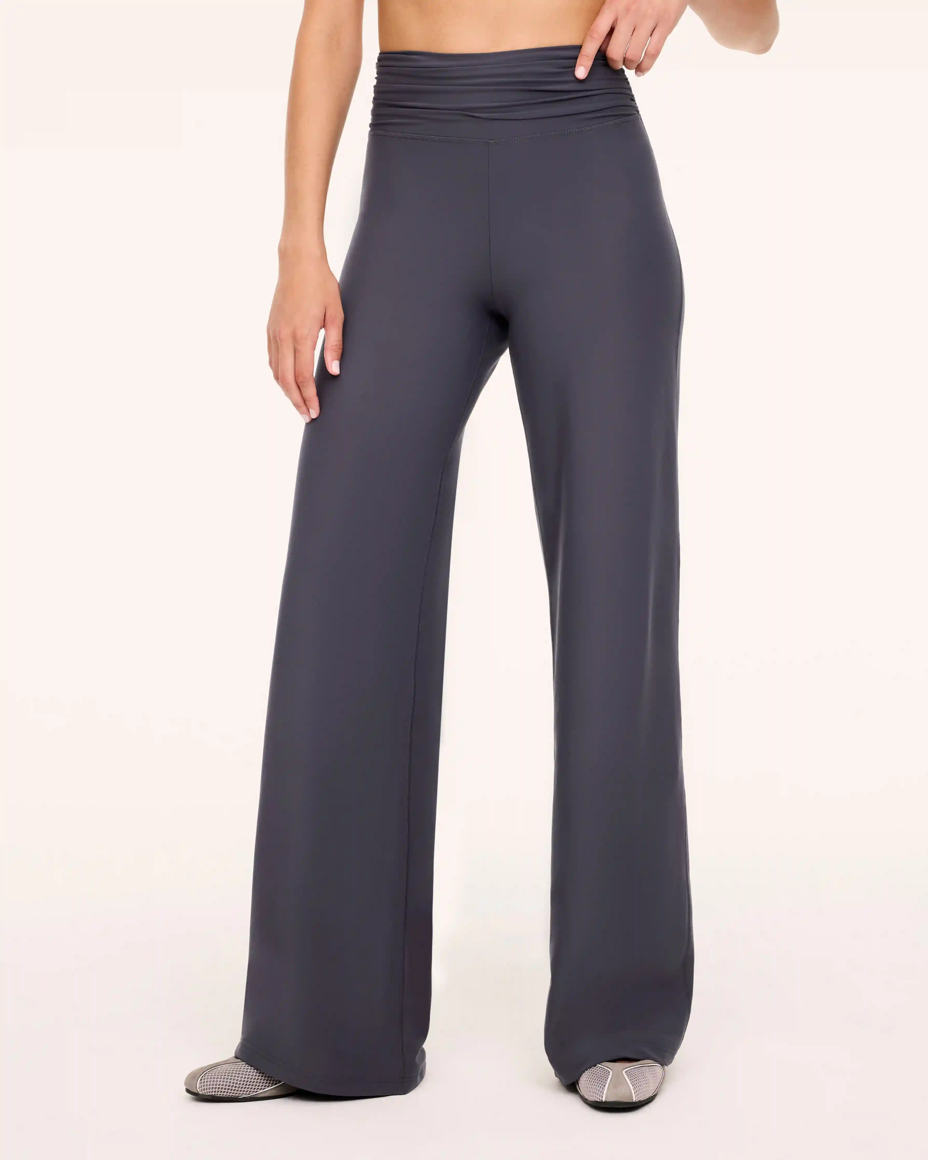 Alternative view of SPANXsmooth® OnForm Ruched Wide Leg Pant | Dark Slate