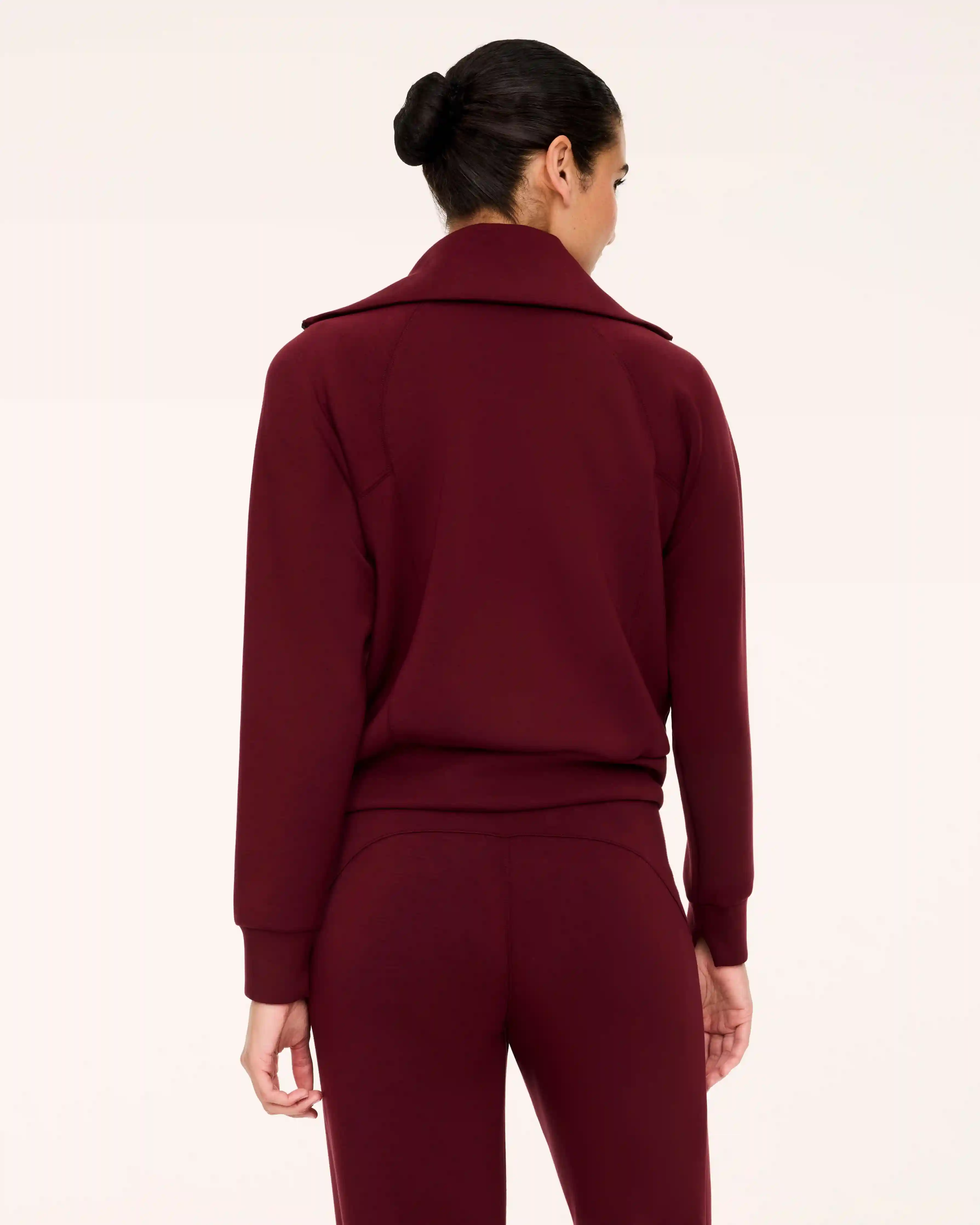 Alternative view of SPANX AirEssentials® Half Zip | Vino