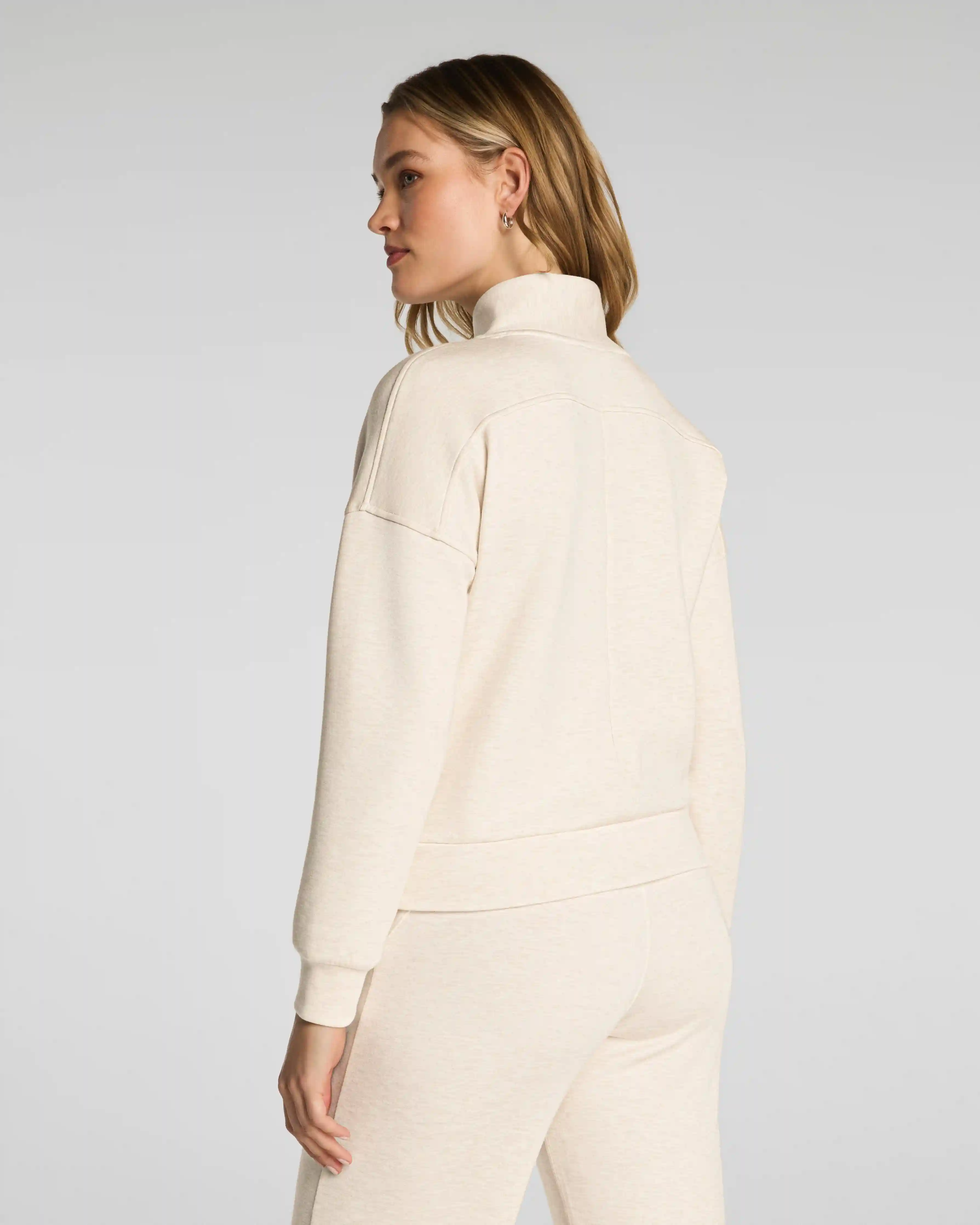 Alternative view of SPANX AirEssentials® Shawl Collar Half Zip | Oatmeal Heather