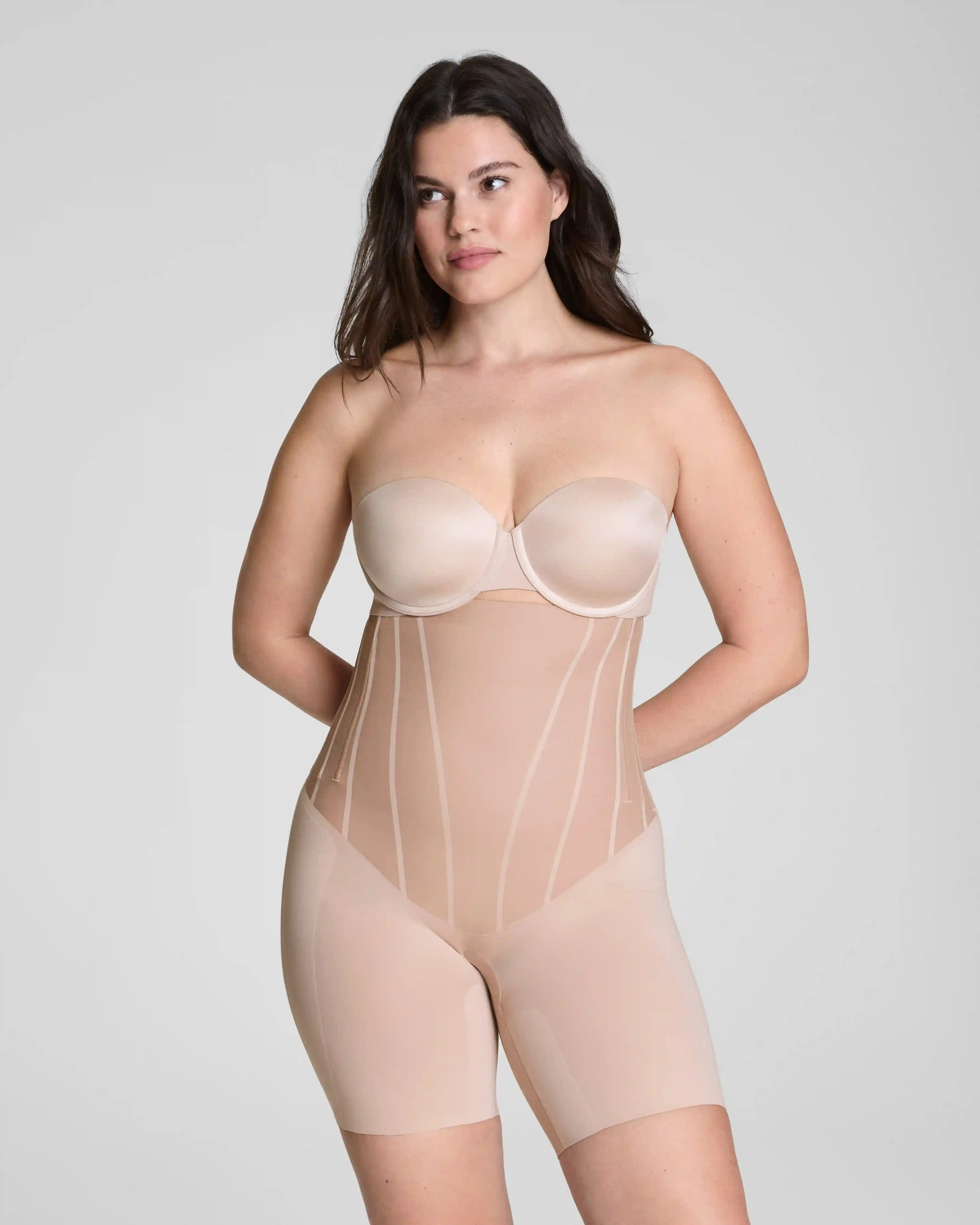 SPANXsupersculpt®  TotalContour High-Waisted Mid-Thigh Short | Natural Bronze