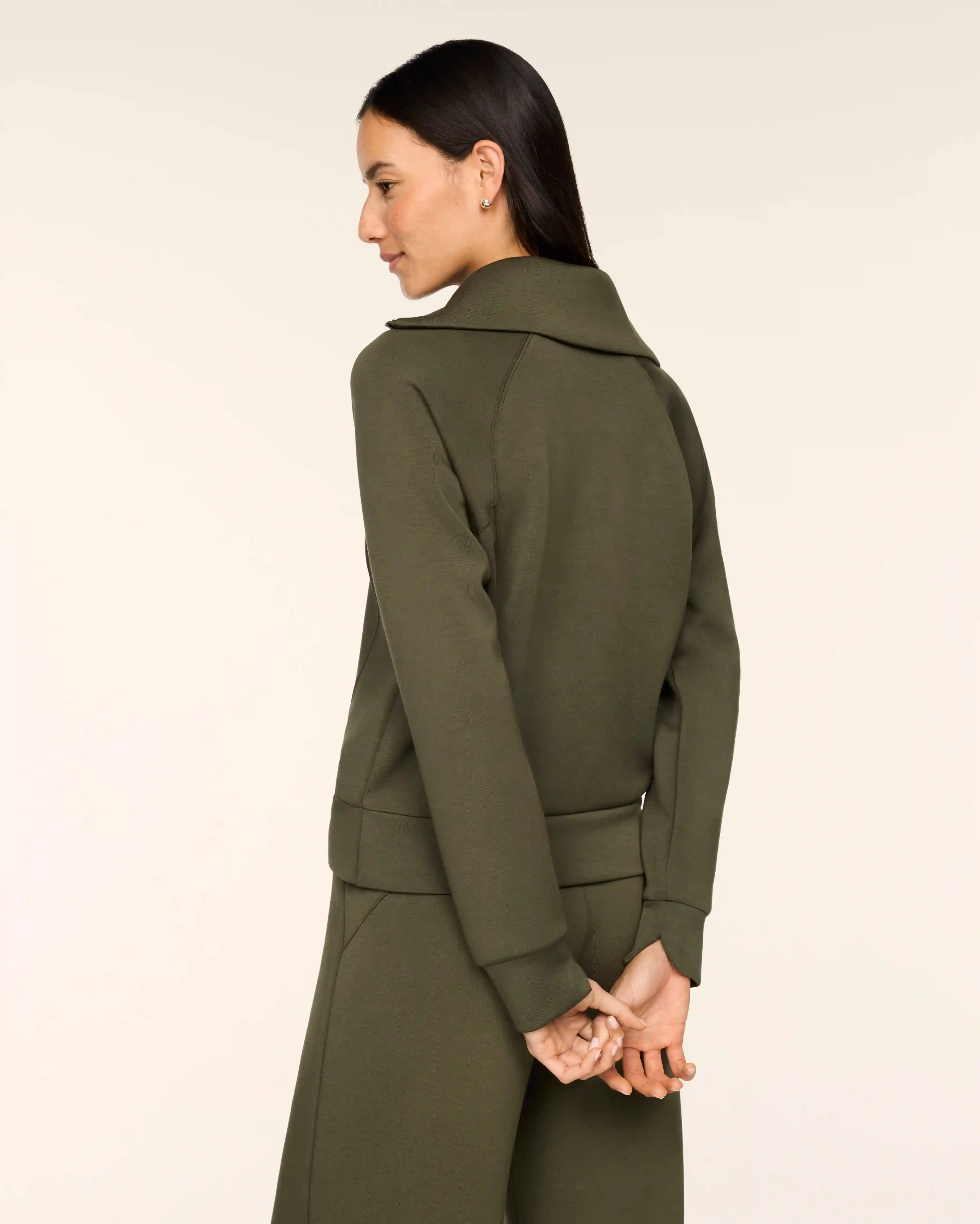 Alternative view of SPANX AirEssentials® Half Zip | Monstera