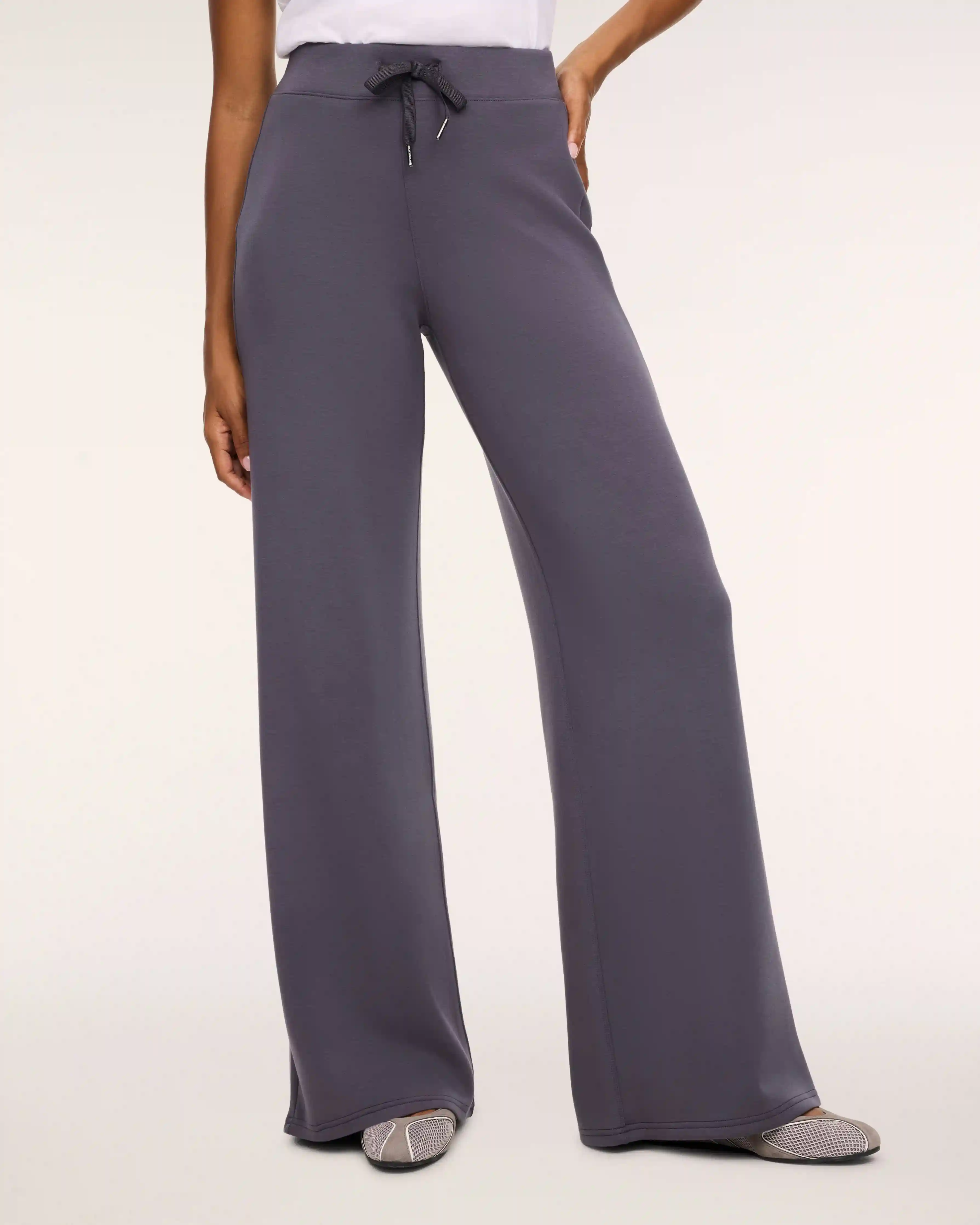 Alternative view of SPANX AirEssentials® Wide Leg Pant | Dark Slate