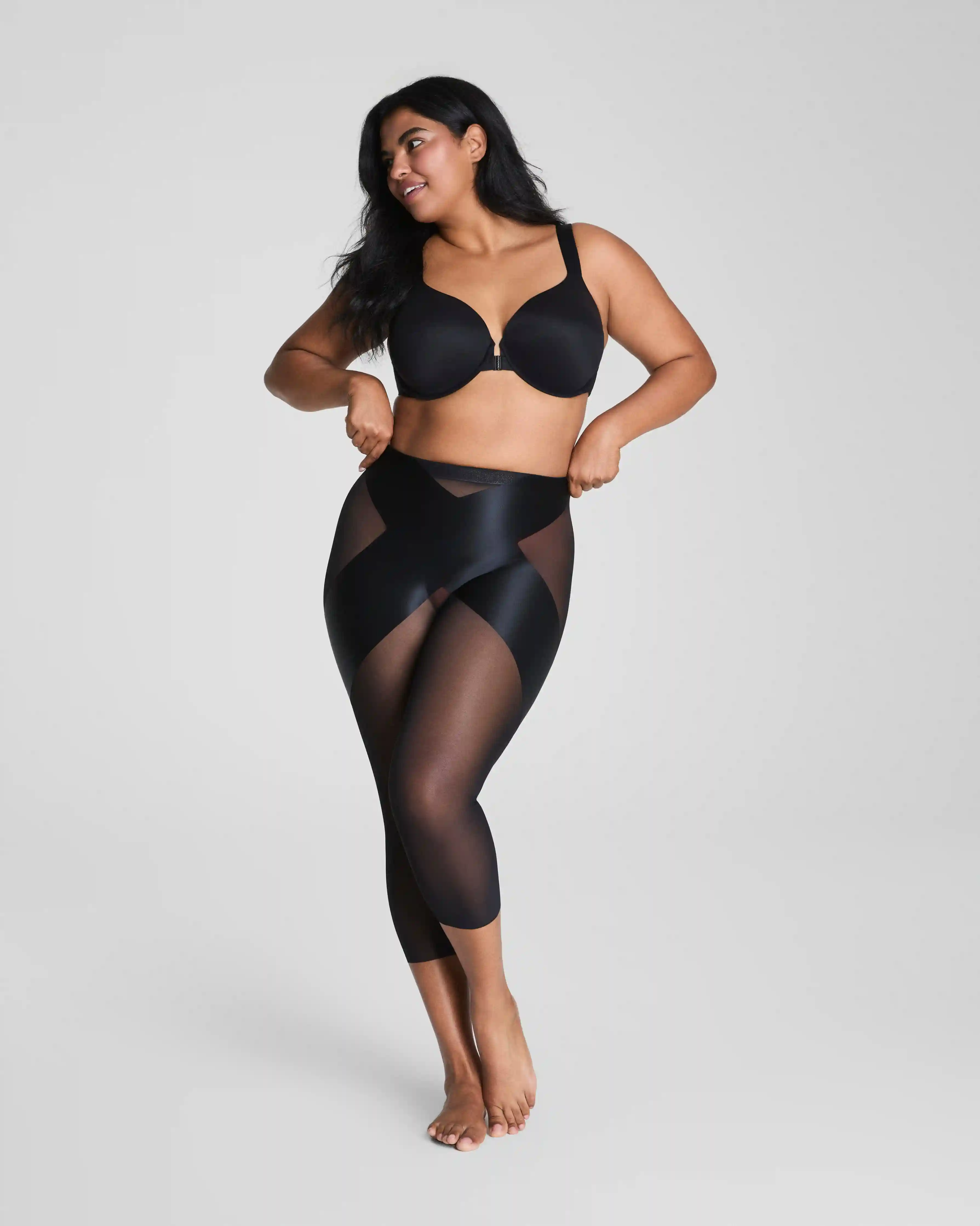 SPANXshape®  Satin-X™ Capri | Very Black