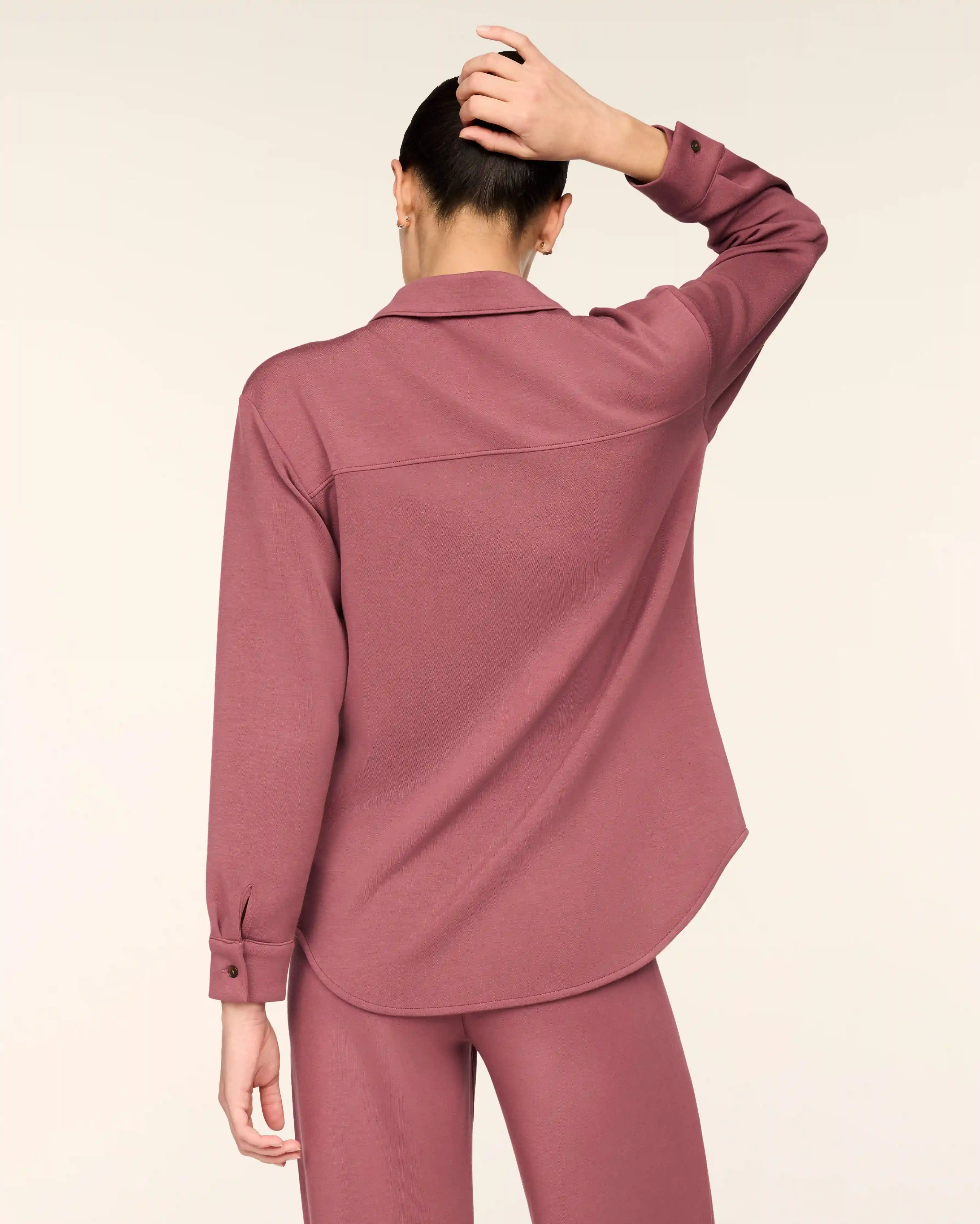 Alternative view of SPANX AirEssentials® Oversized Button Down | Rum Raisin