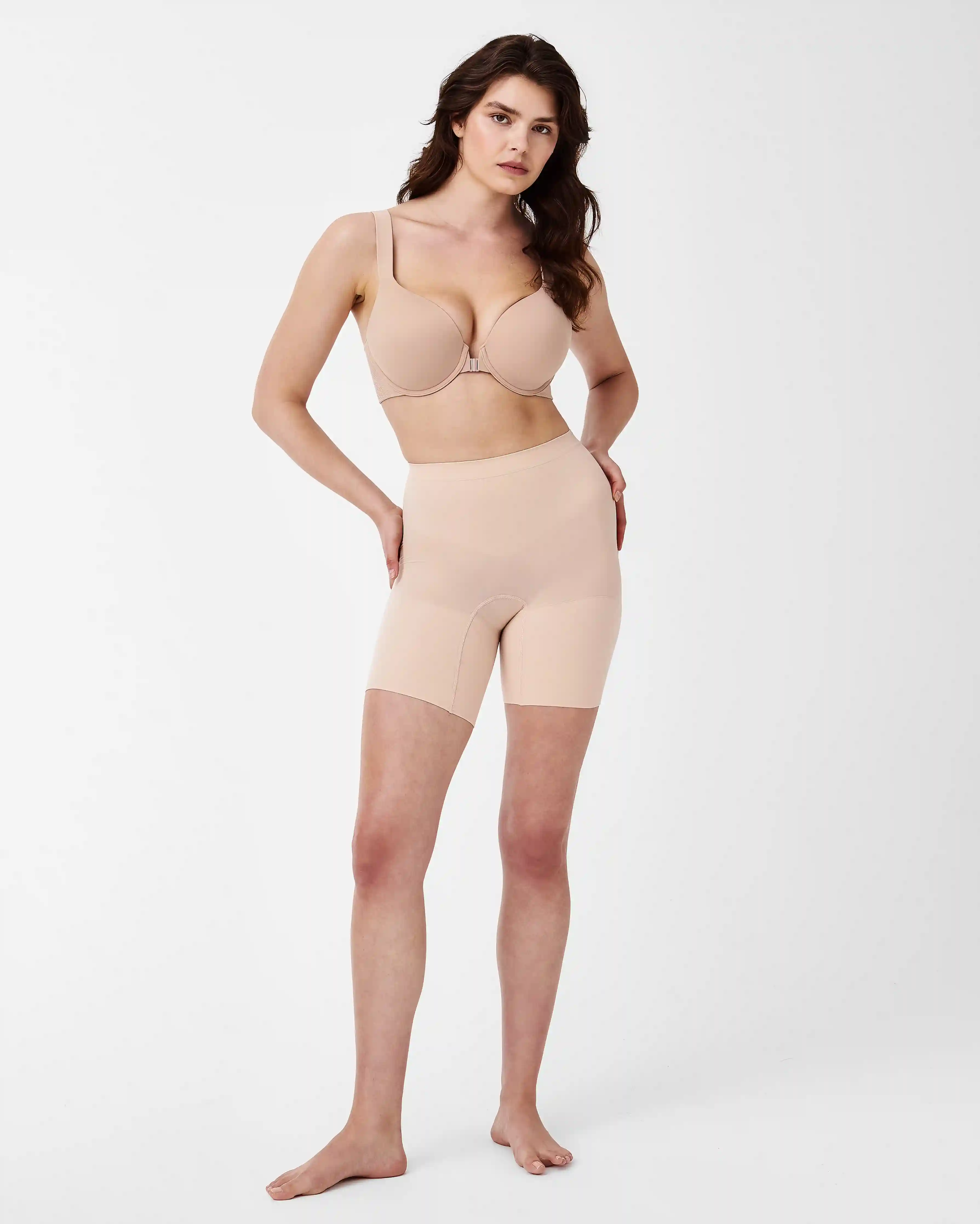 SPANXsculpt®  Seamless Power Mid-Thigh Short | Soft Nude