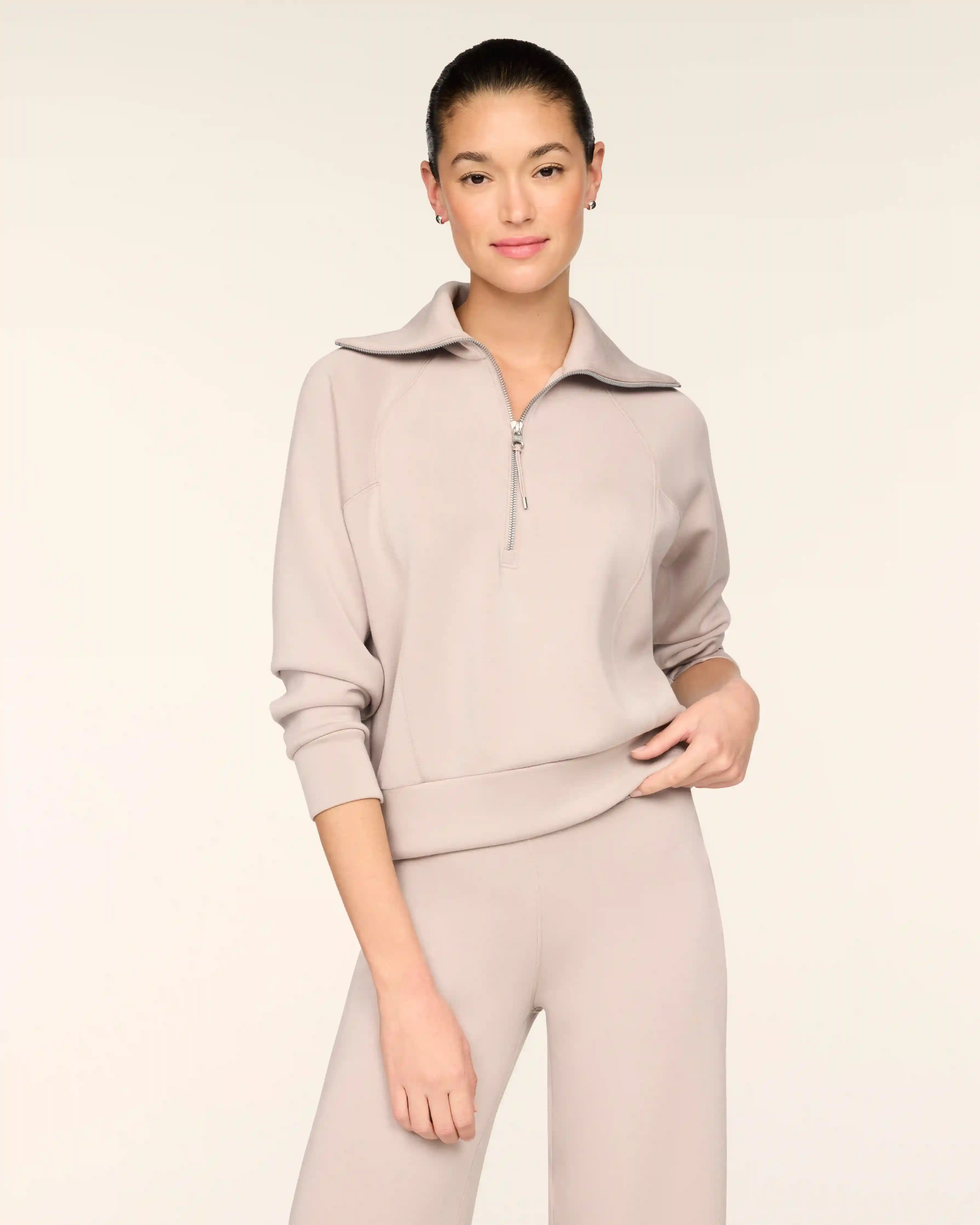 SPANX AirEssentials® Half Zip | Mushroom