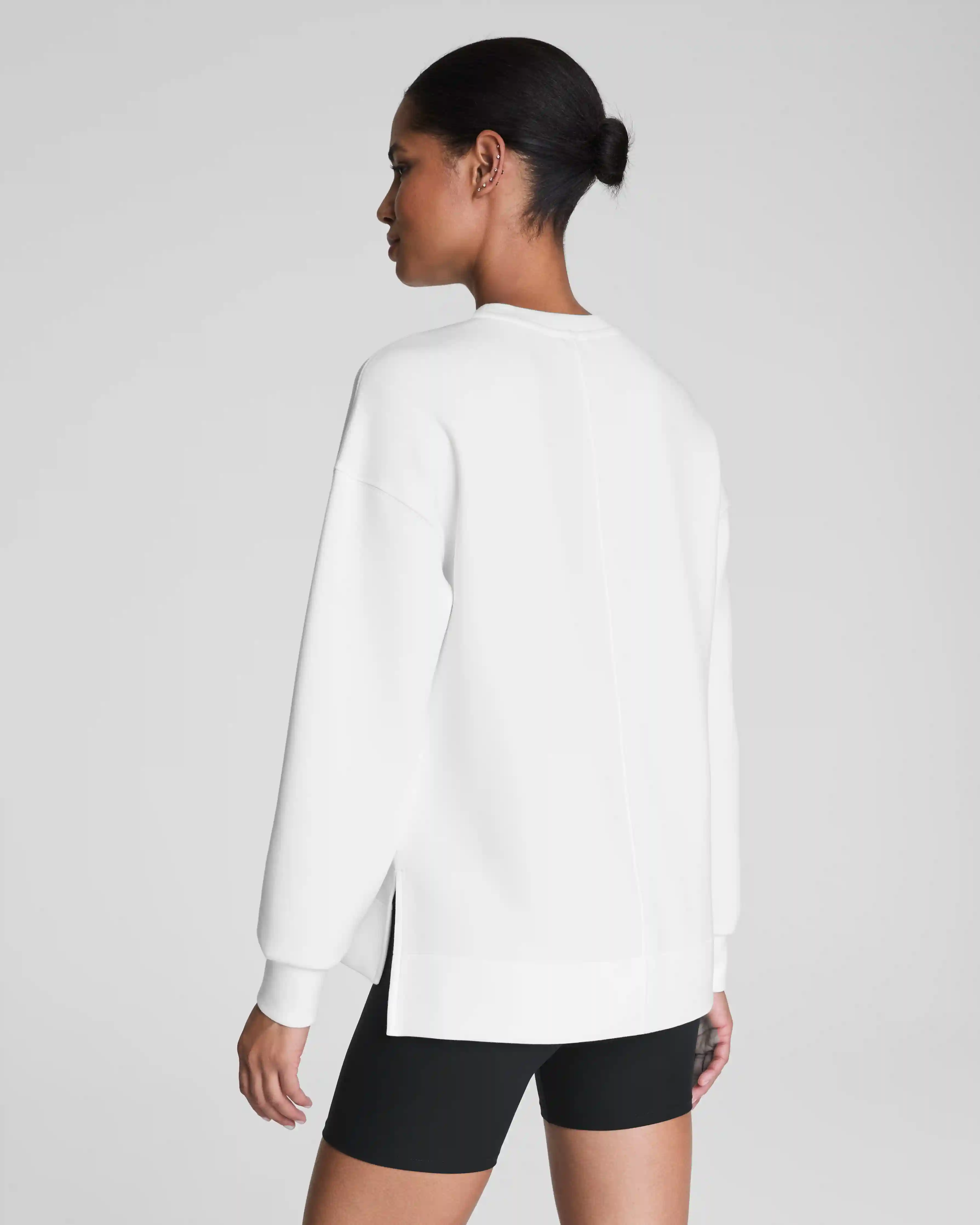 Alternative view of SPANX AirEssentials® Crewneck Tunic | Powder