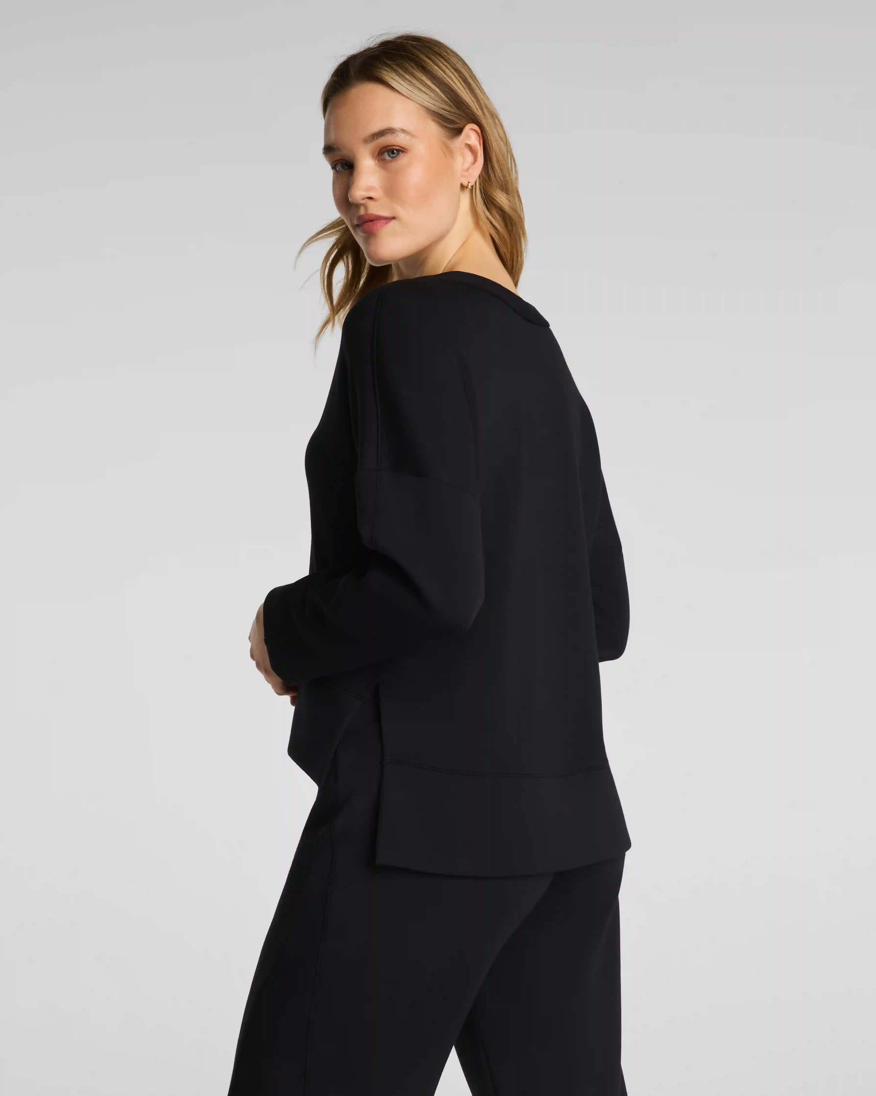 Alternative view of SPANX AirEssentials® Cardigan | Very Black