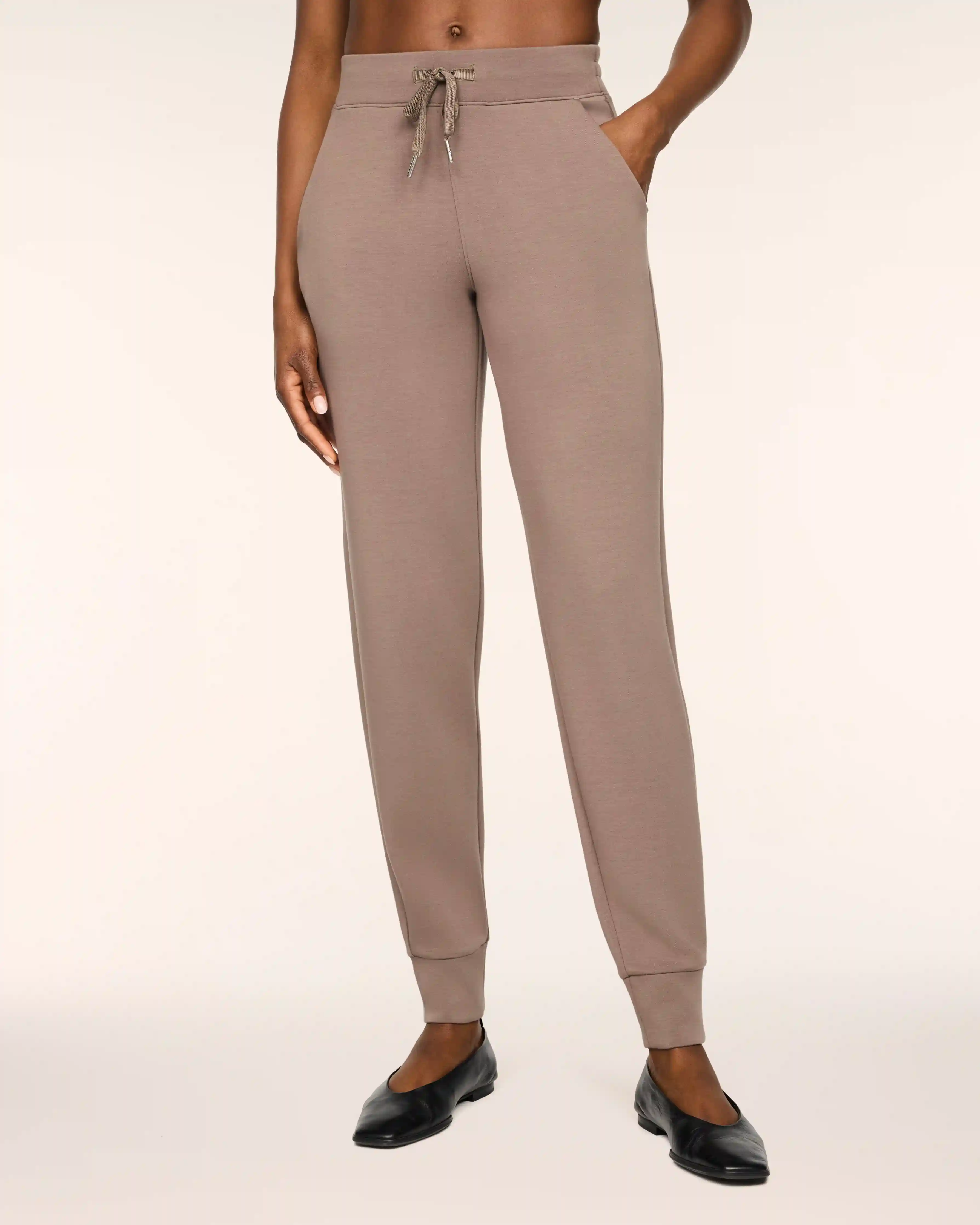 Alternative view of SPANX AirEssentials® Slim Cuff Jogger | Ironstone