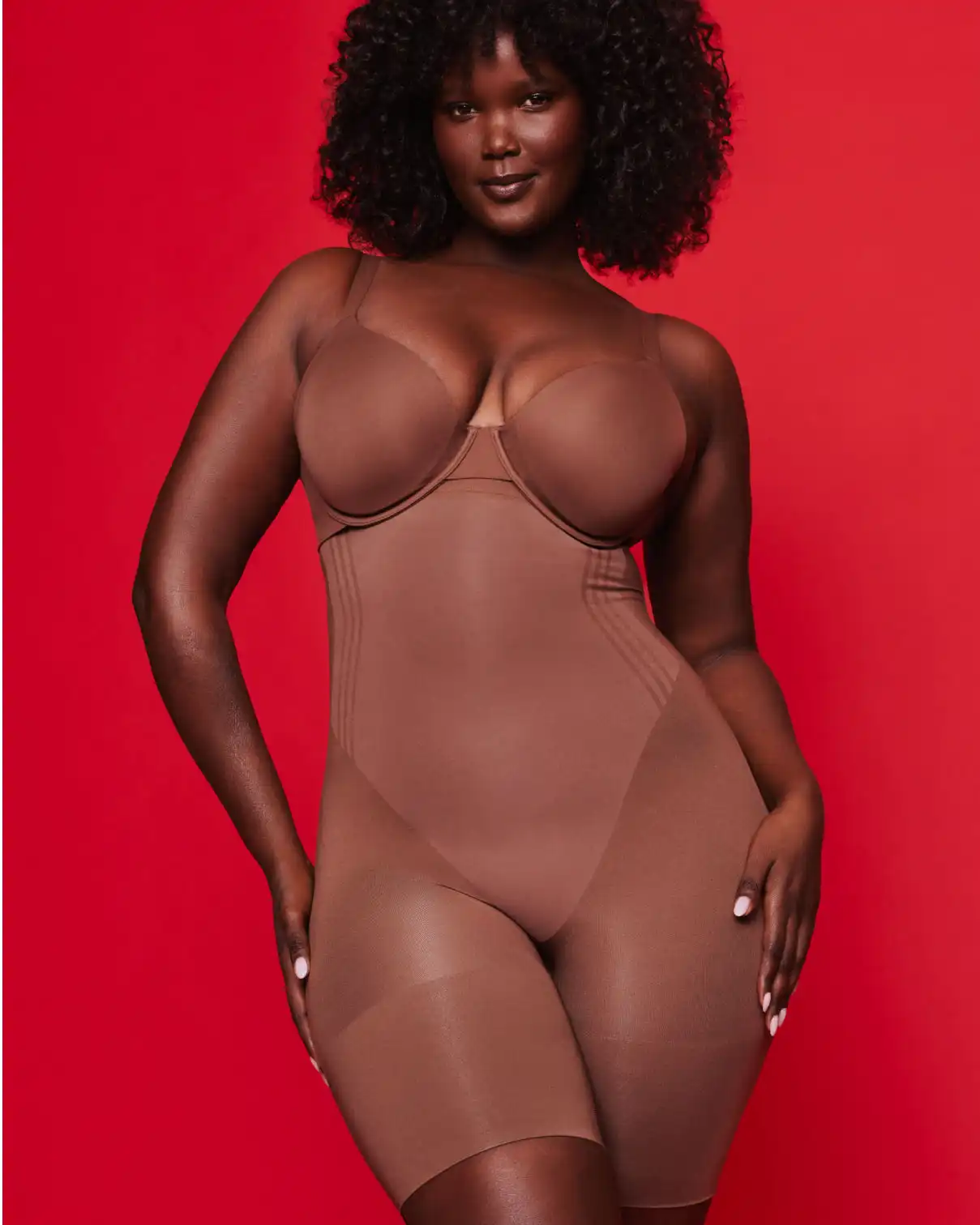 SPANXsculpt®  GoFigure High-Waisted Mid-Thigh Short | Ganache