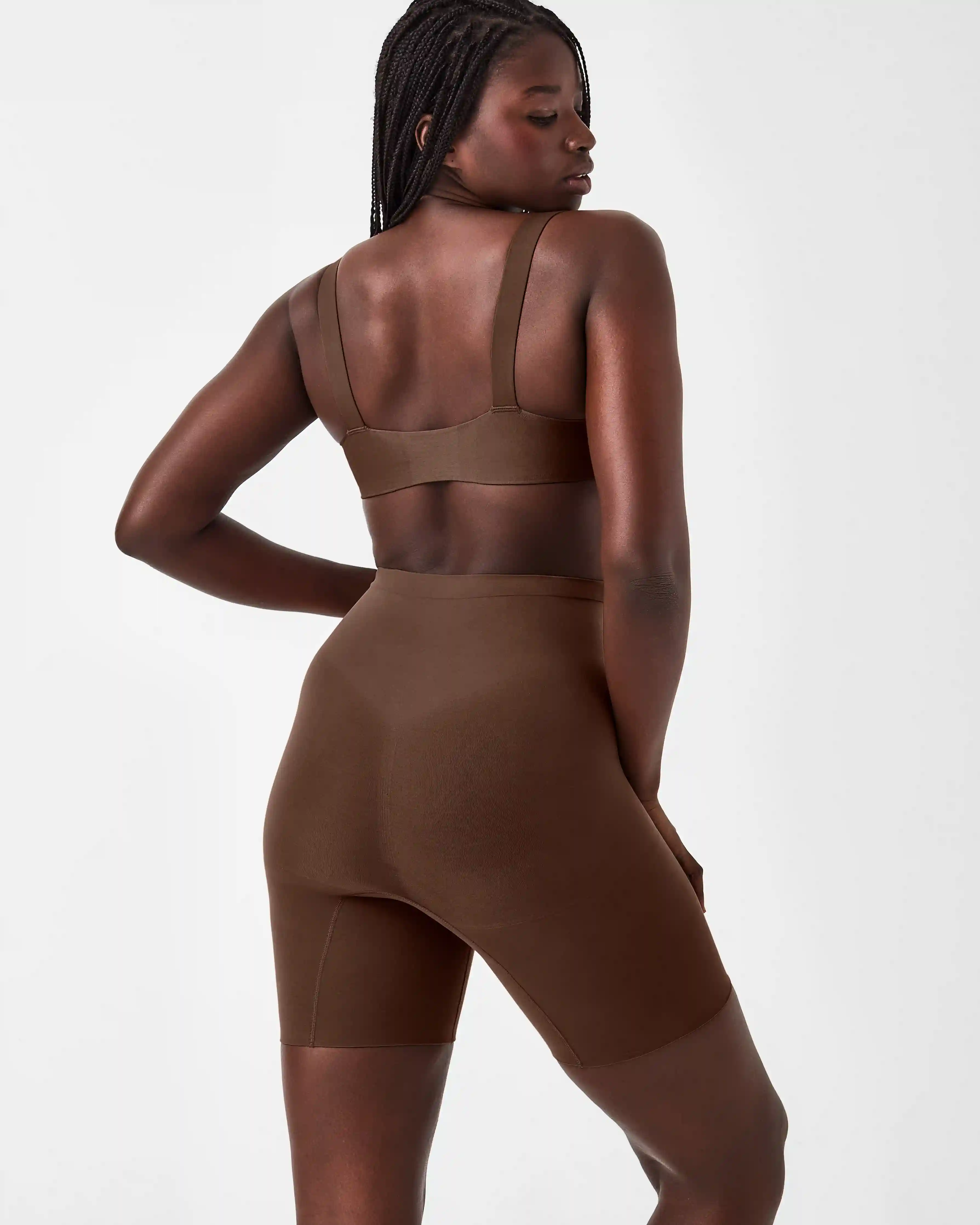 Alternative view of SPANXsculpt®  Seamless Power Mid-Thigh Short | Chestnut Brown